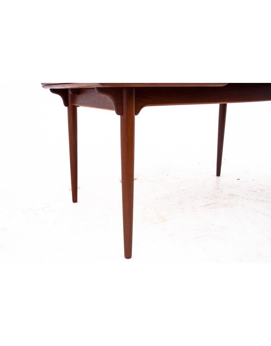 Mid-20th Century Teak table, Denmark, 1960s For Sale