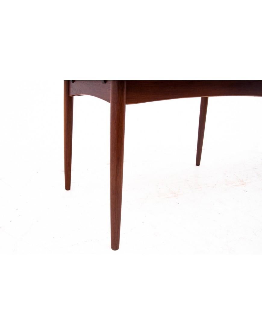 Mid-20th Century Teak table, Denmark, 1960s. For Sale