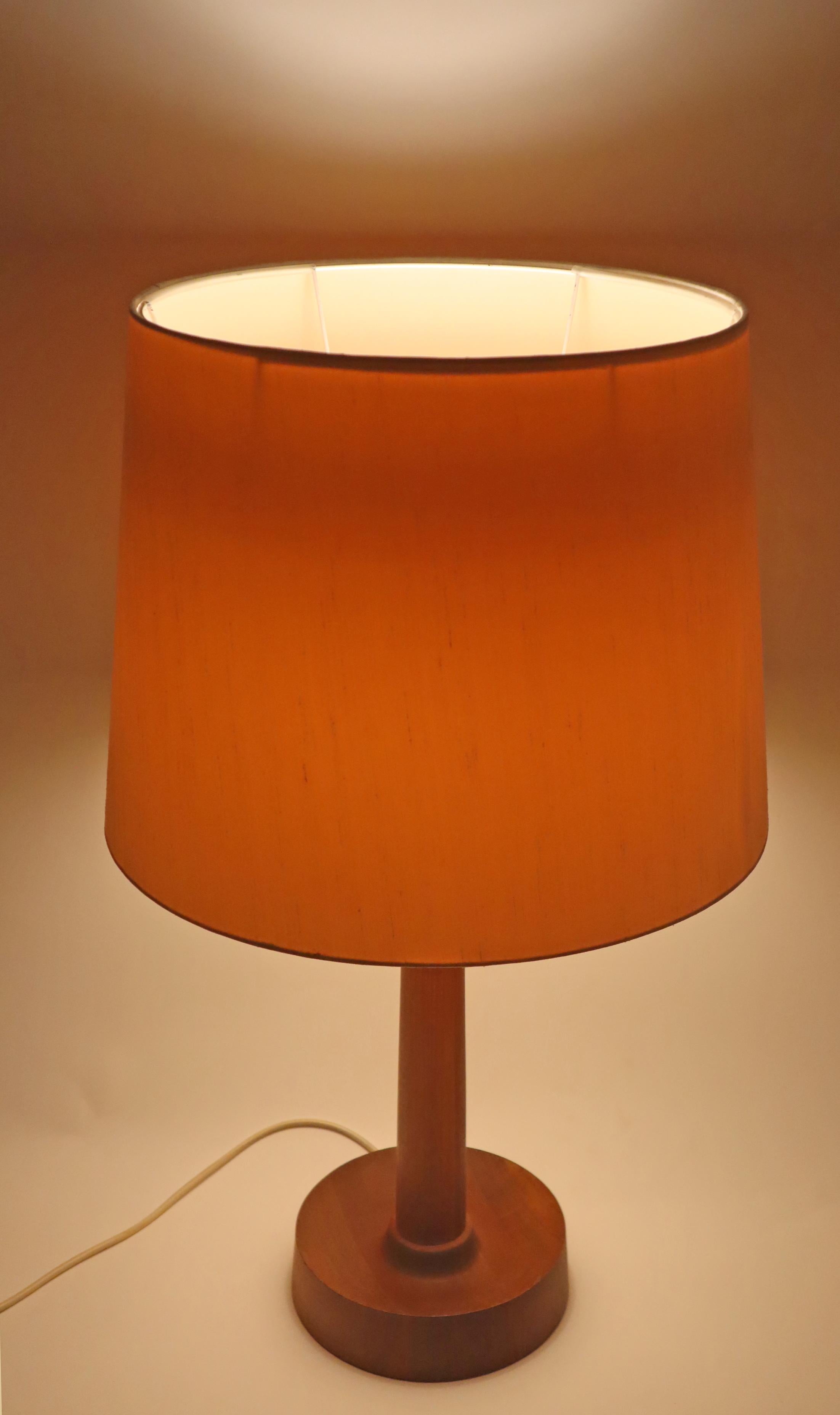 Scandinave moderne Lampe de bureau Luxus de Suède  Uno & Östen Kristiansson 1970 en vente