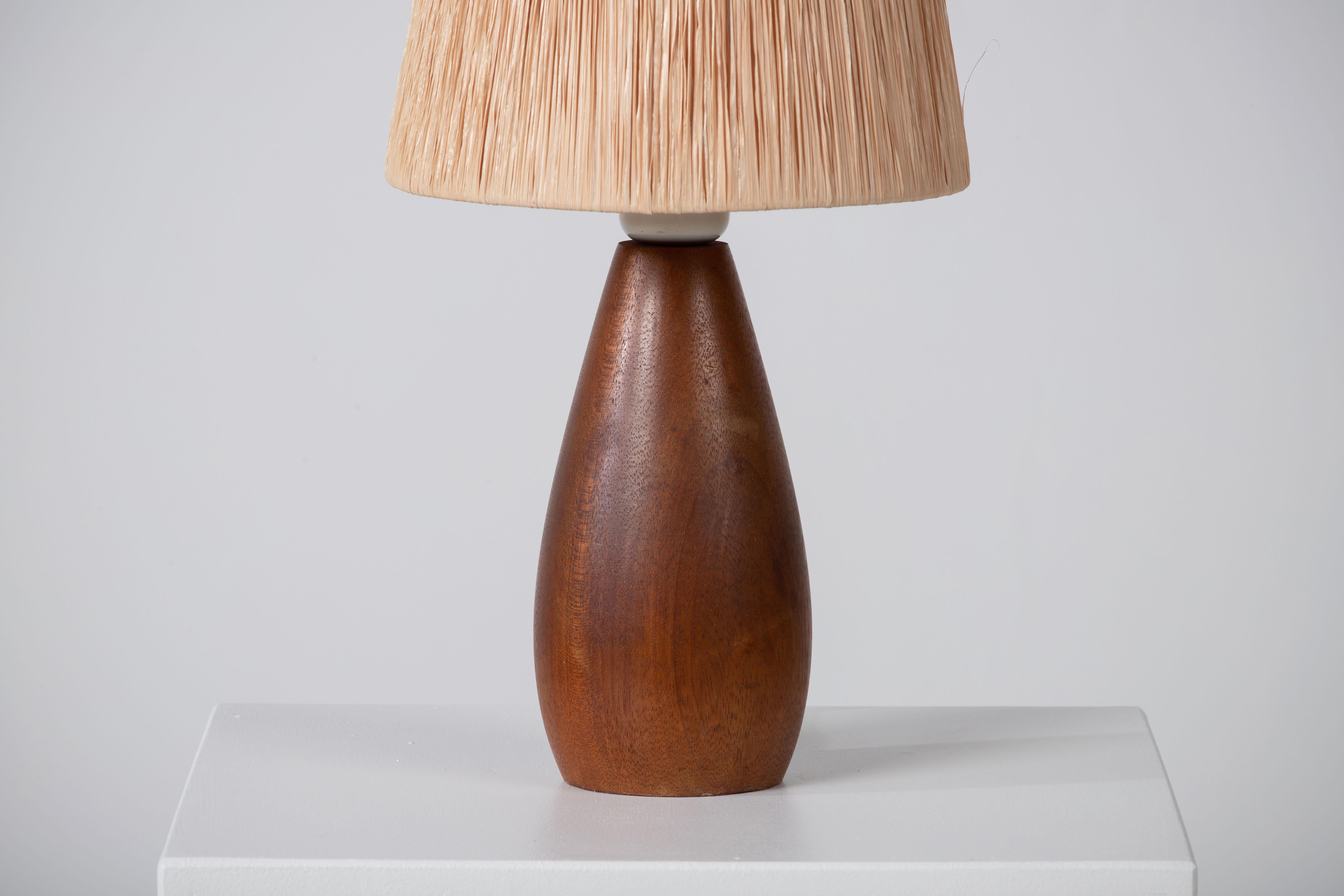 Teak Table Lamps, Danemark, 1960s In Good Condition For Sale In Wiesbaden, DE