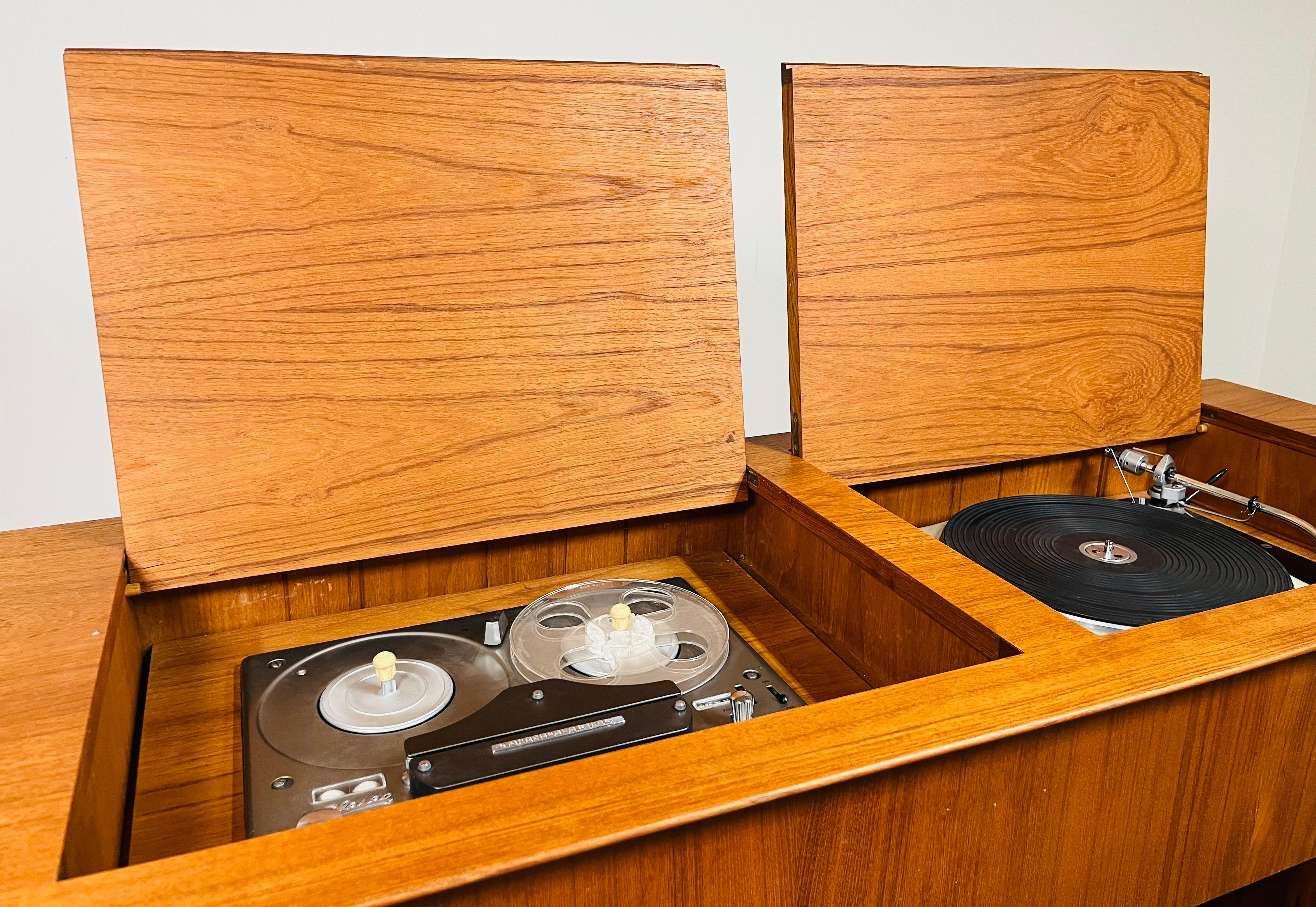Teak Tambour Door Stereo Console Cabinet By Arne Vodder With Thorens Turntable 2