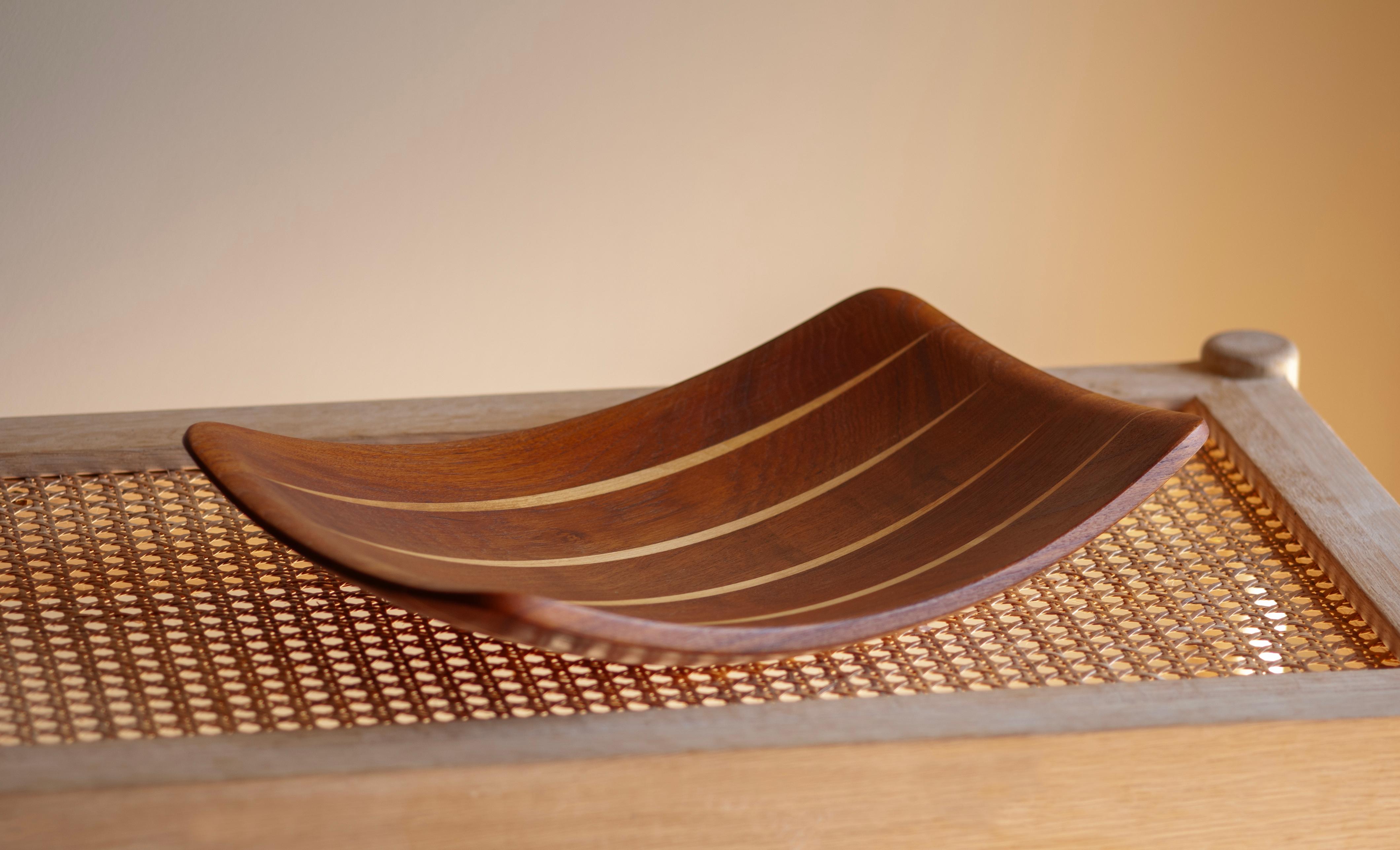Hand-Carved Teak tray with birch details by Arne Tidemand Ruud For Sale