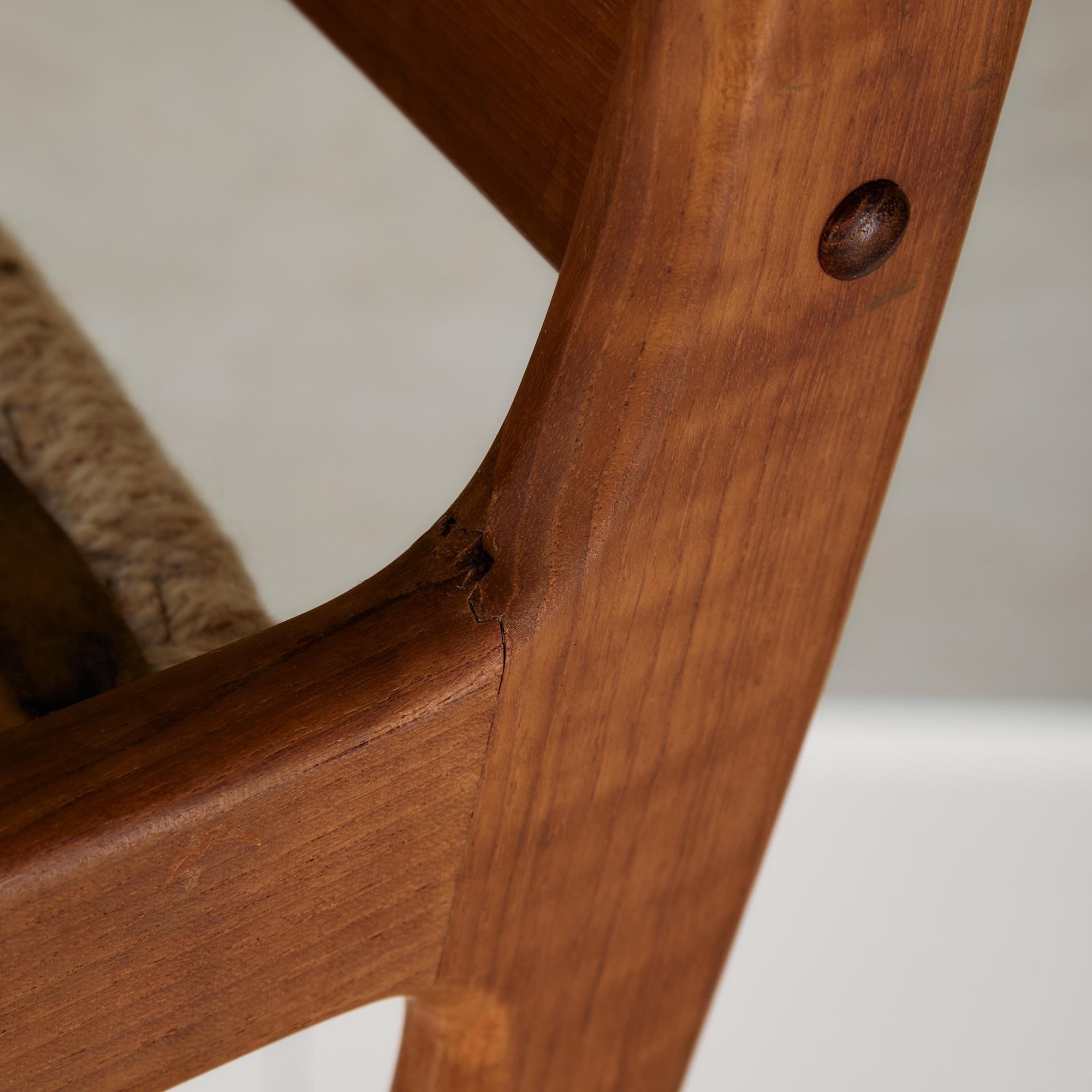 Sedia Uldum in teak di Johannes Andersen per Uldum Møbelfabrik, anni '60 in vendita 3