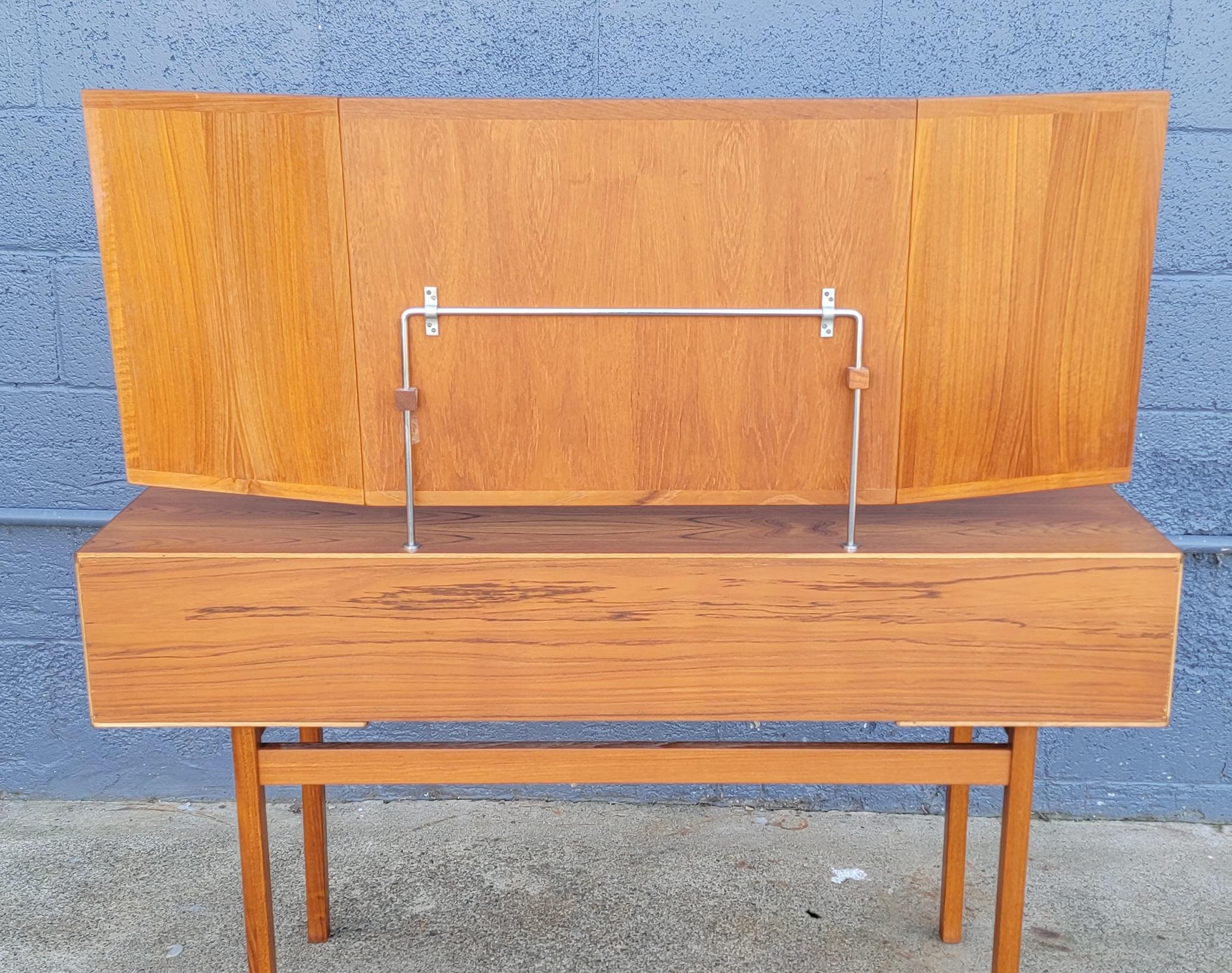 Teak Vanity by Kai Kristiansen for Aksel Kjersgaard 2