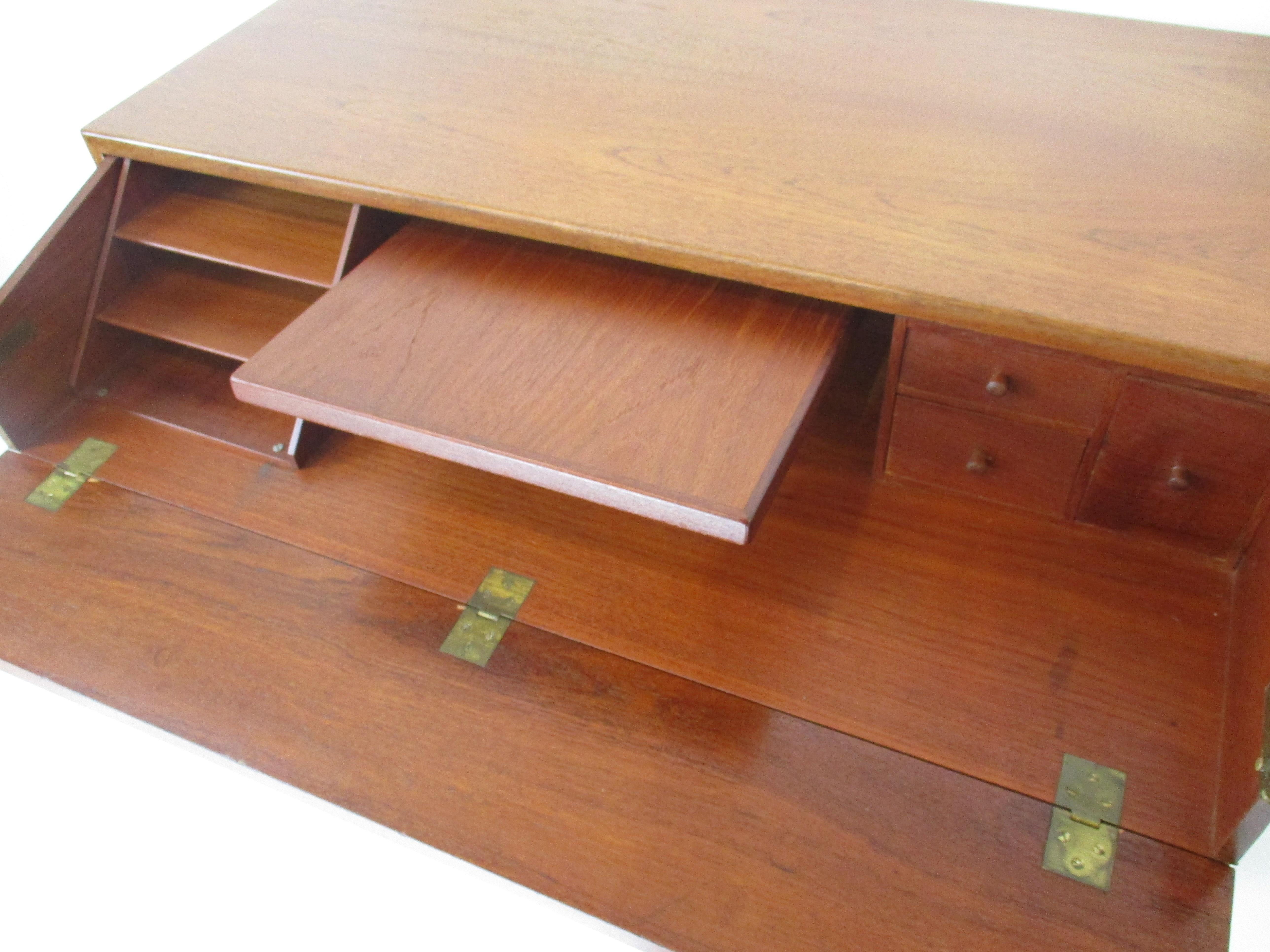 20th Century Teak Vanity Desk Dresser by Borge Mogensen for Soborg Denmark For Sale