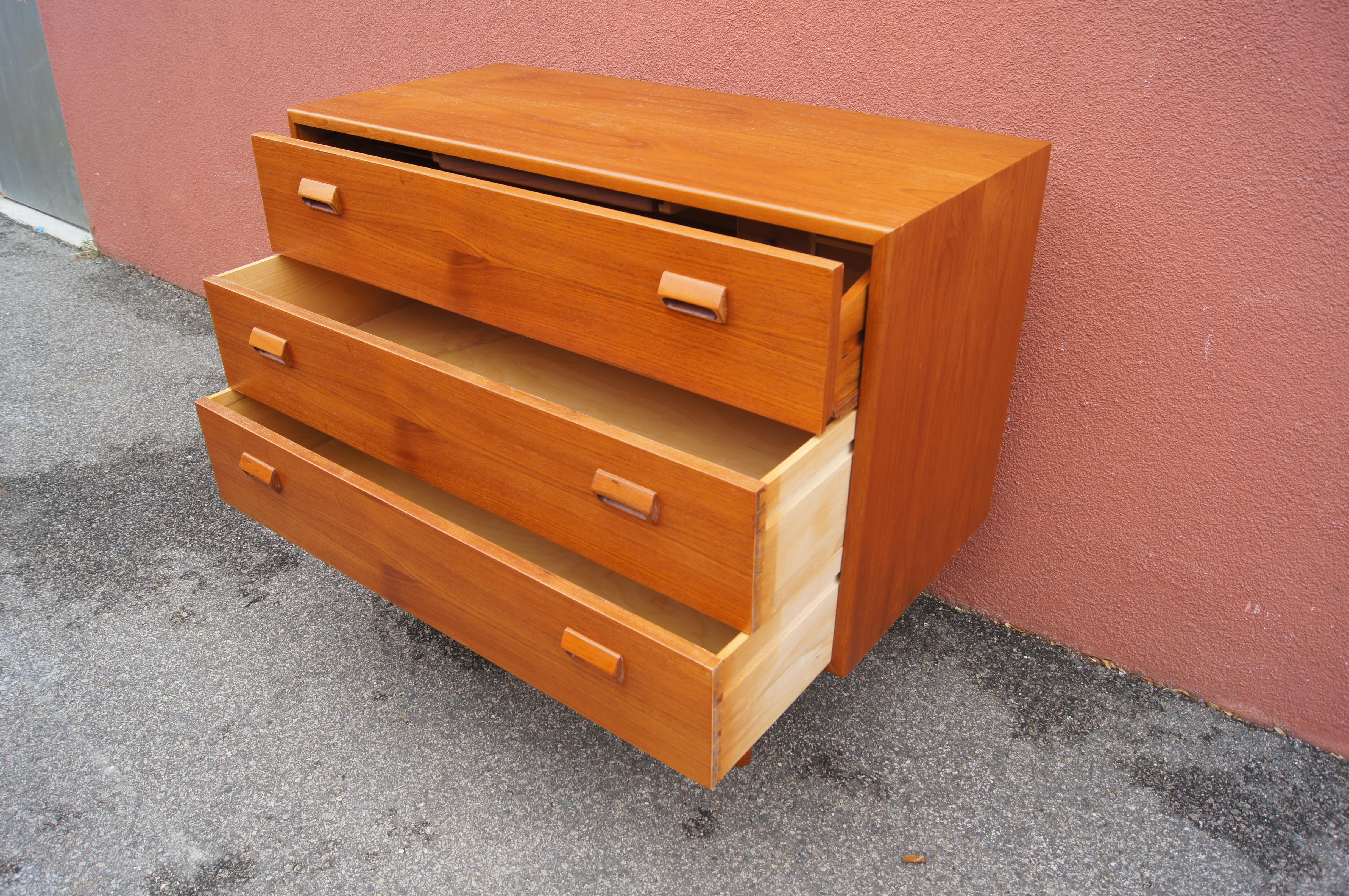 Scandinavian Modern Teak Vanity Dresser by Borge Mogensen