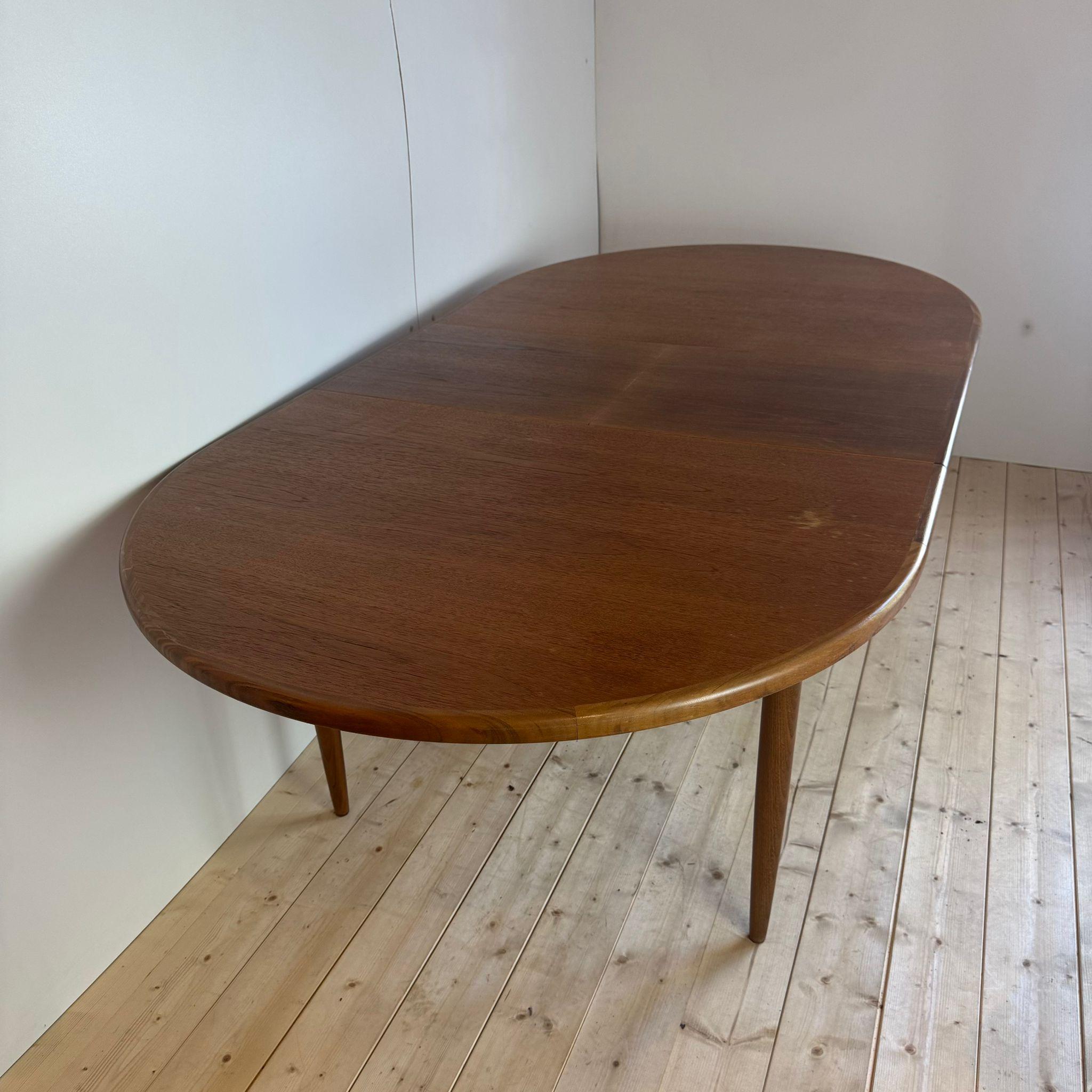 Vintage Esstisch aus Teakholz, Dänemark 1960 (Moderne der Mitte des Jahrhunderts) im Angebot