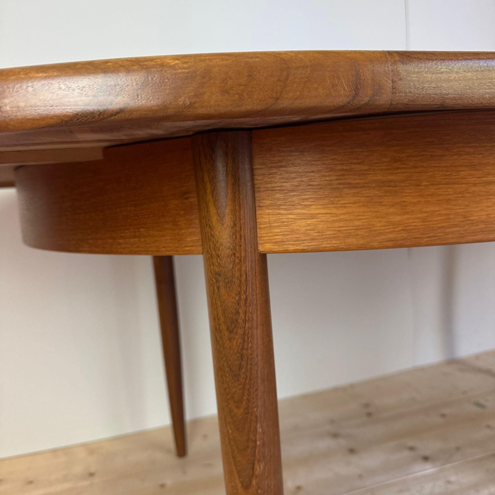 Vintage Esstisch aus Teakholz, Dänemark 1960 (Mid-20th Century) im Angebot