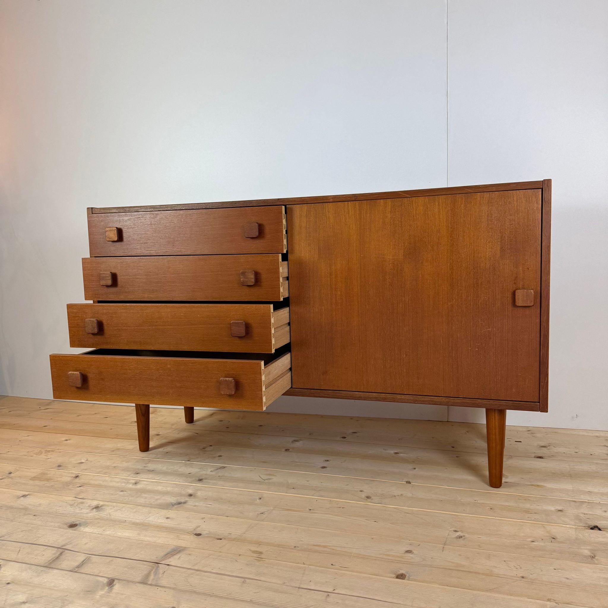 Mid-Century Modern Teak Vintage sideboard from Denmark '60 For Sale