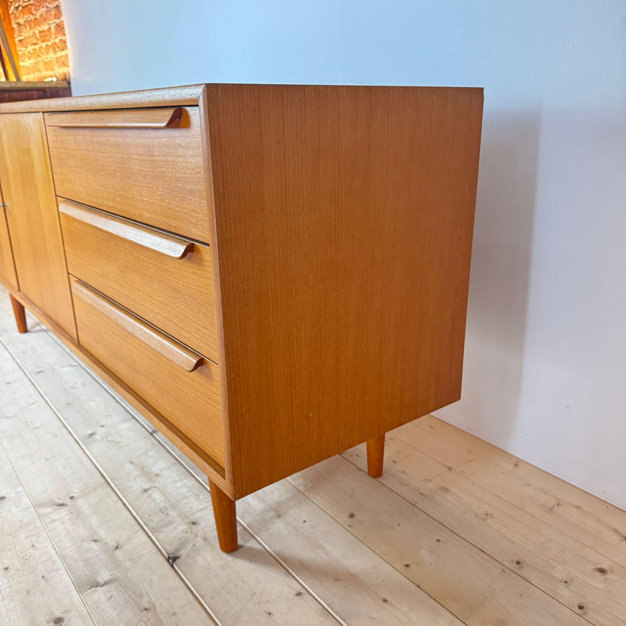 Teak vintage sideboard with drawers, Denmark 1960 For Sale 1