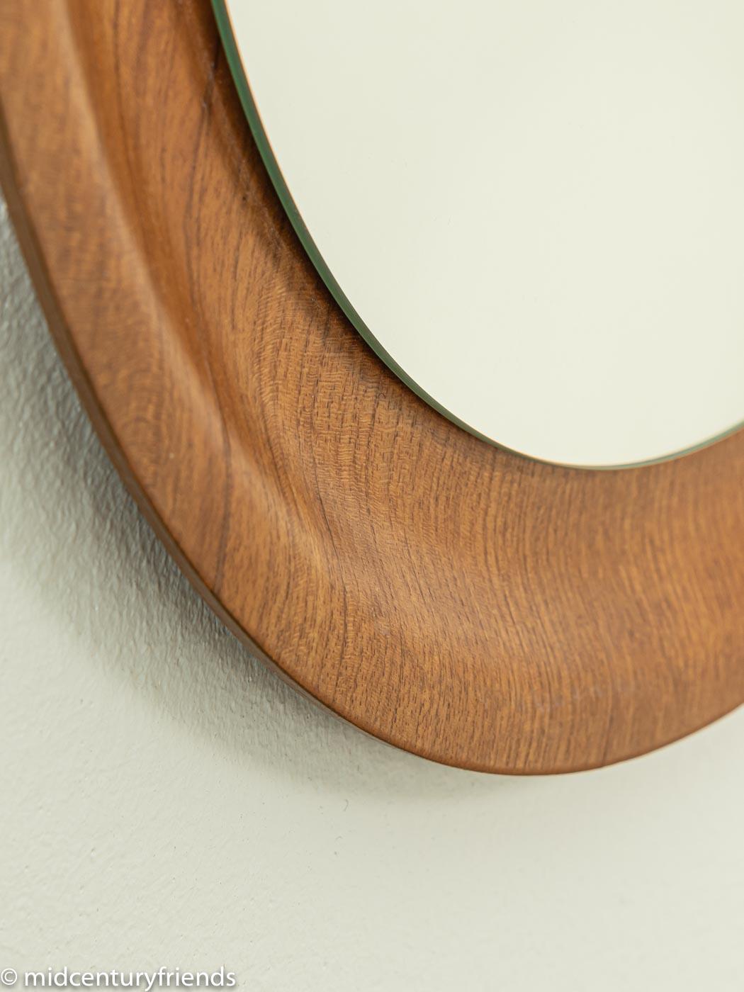 Teak Wall Mirror with a Ribbon for Hanging, 1960s In Good Condition For Sale In Neuss, NW