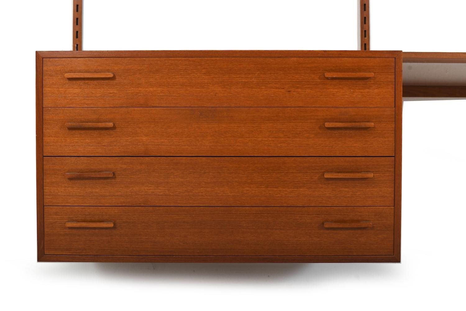Teakholz-Wandsystem von Kai Kristiansen für FM 1960er Jahre (Dänisch) im Angebot