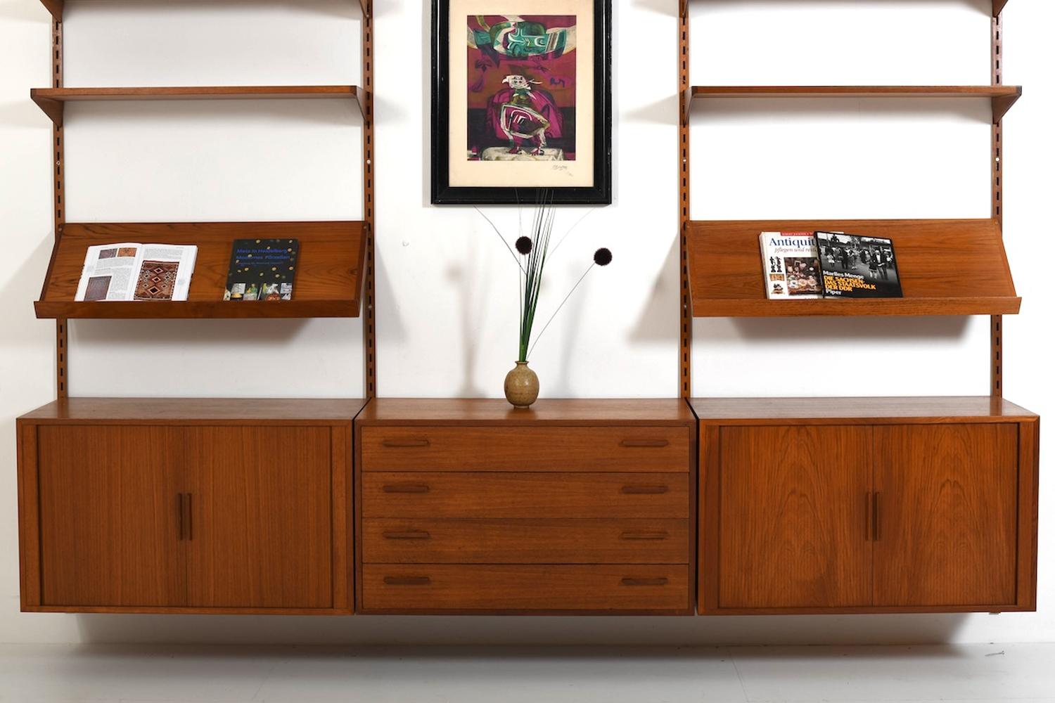 Scandinavo moderno Sistema a parete in teak di Kai Kristiansen per FM Denmark 1960s in vendita