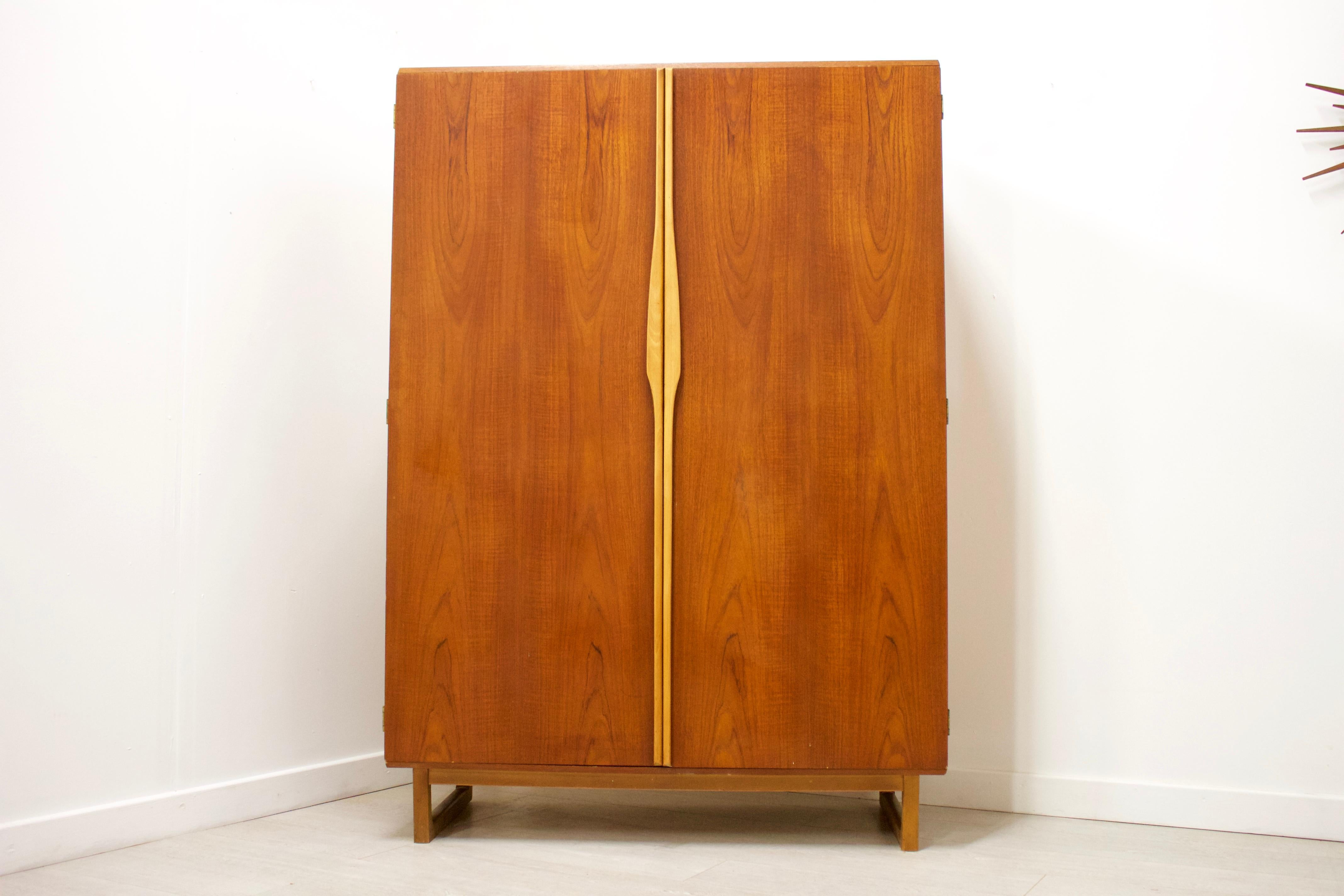 stonehill furniture 1960 wardrobe
