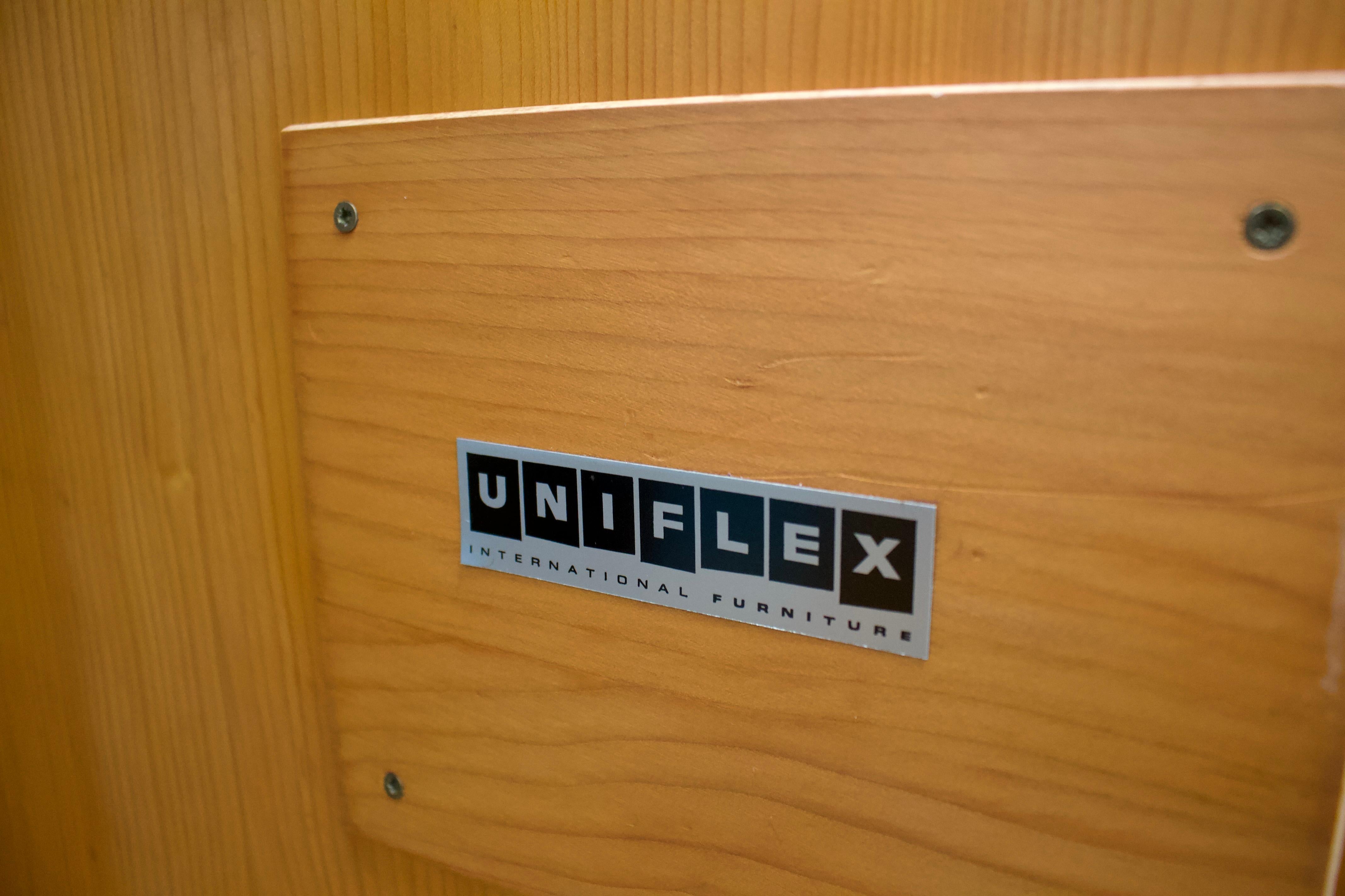 Armario de teca de Uniflex, años 60 4