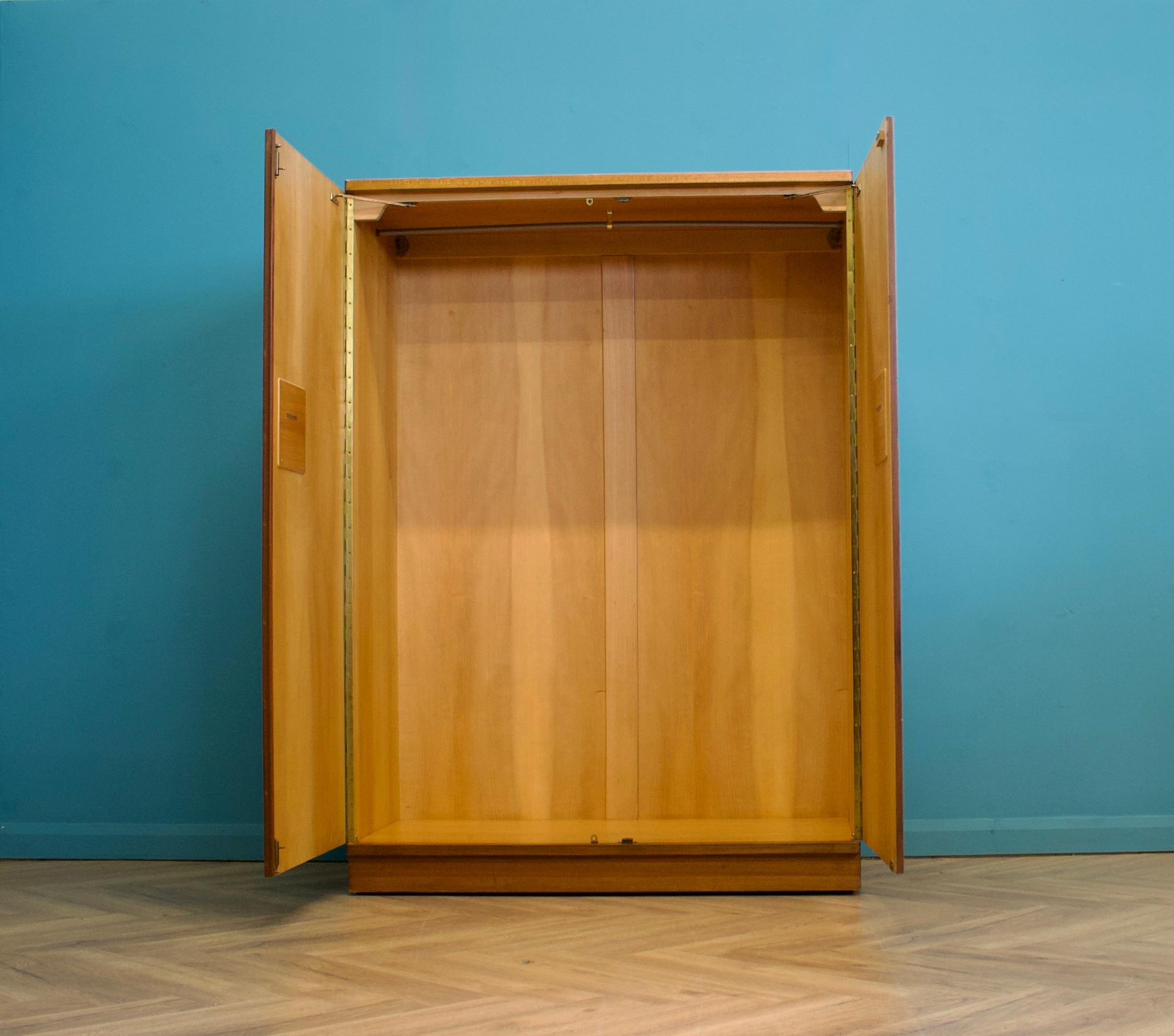 Mid-Century Modern Teak Wardrobe from Uniflex, 1960s For Sale