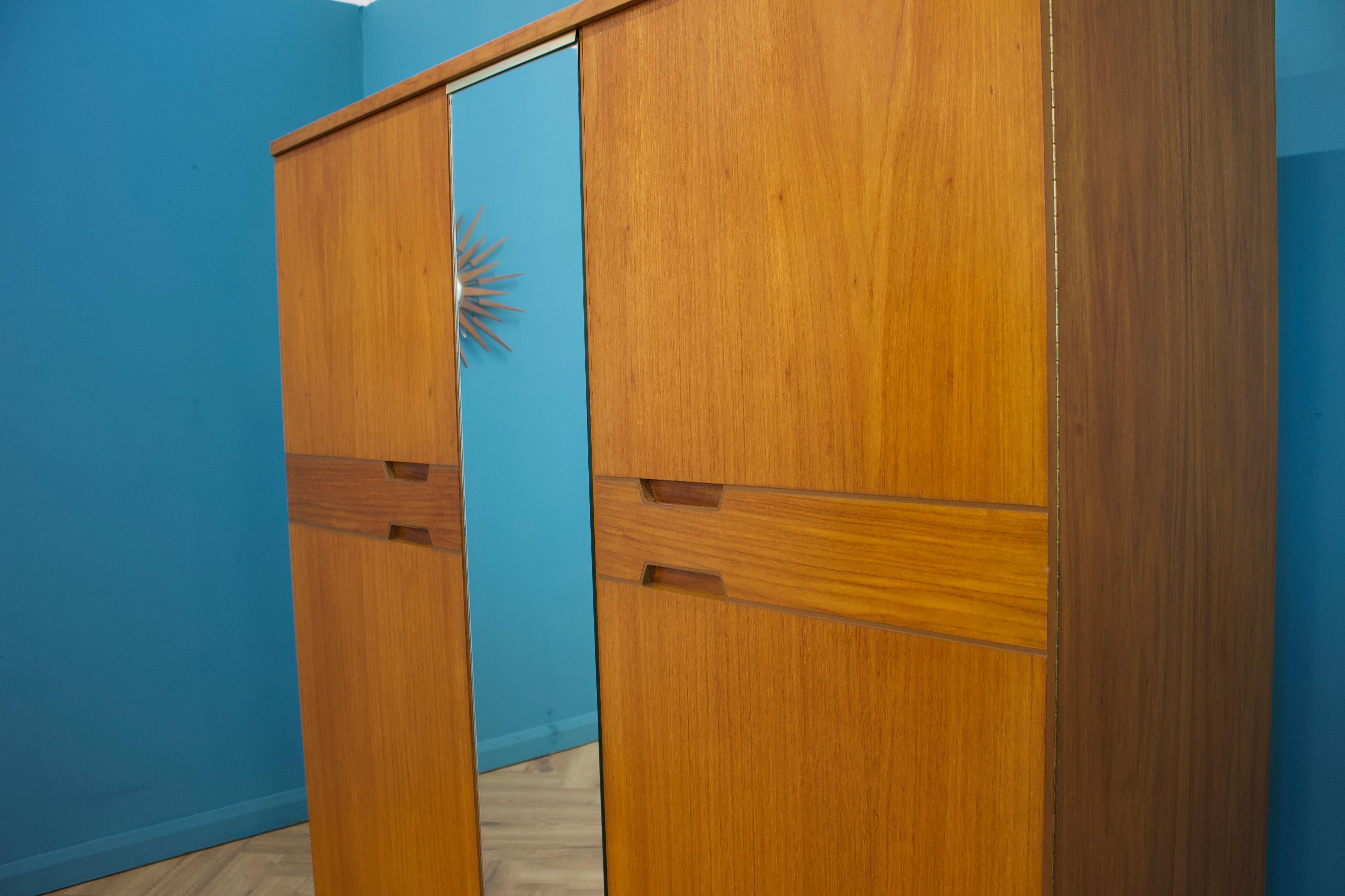 20th Century Teak Wardrobe from Uniflex, 1960s