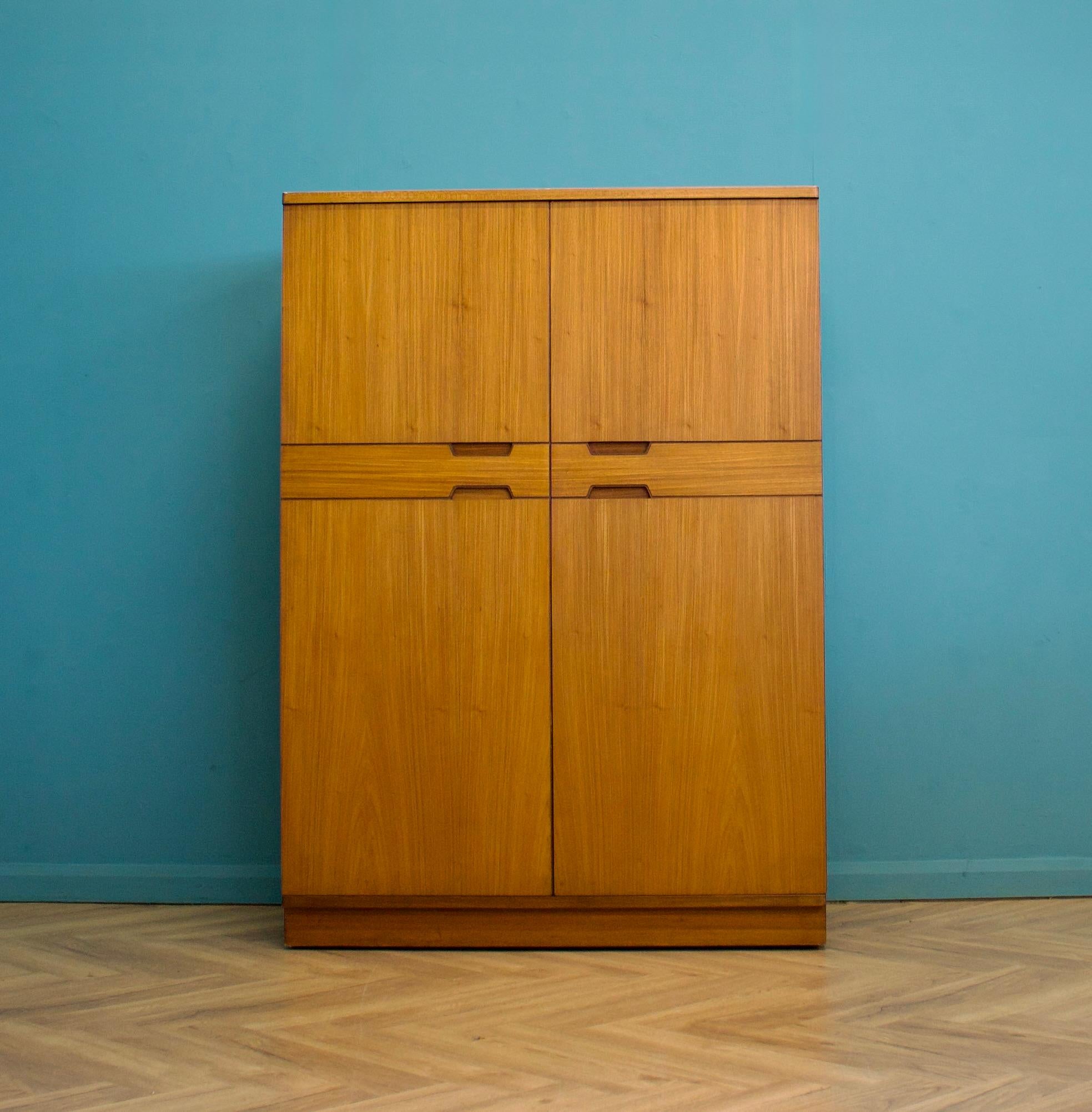 Teak Wardrobe from Uniflex, 1960s For Sale 2