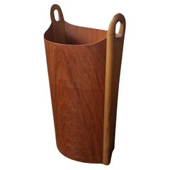 Teak waste paper basket by Einar Barnes for P.S. Heggen, Norway 1960s