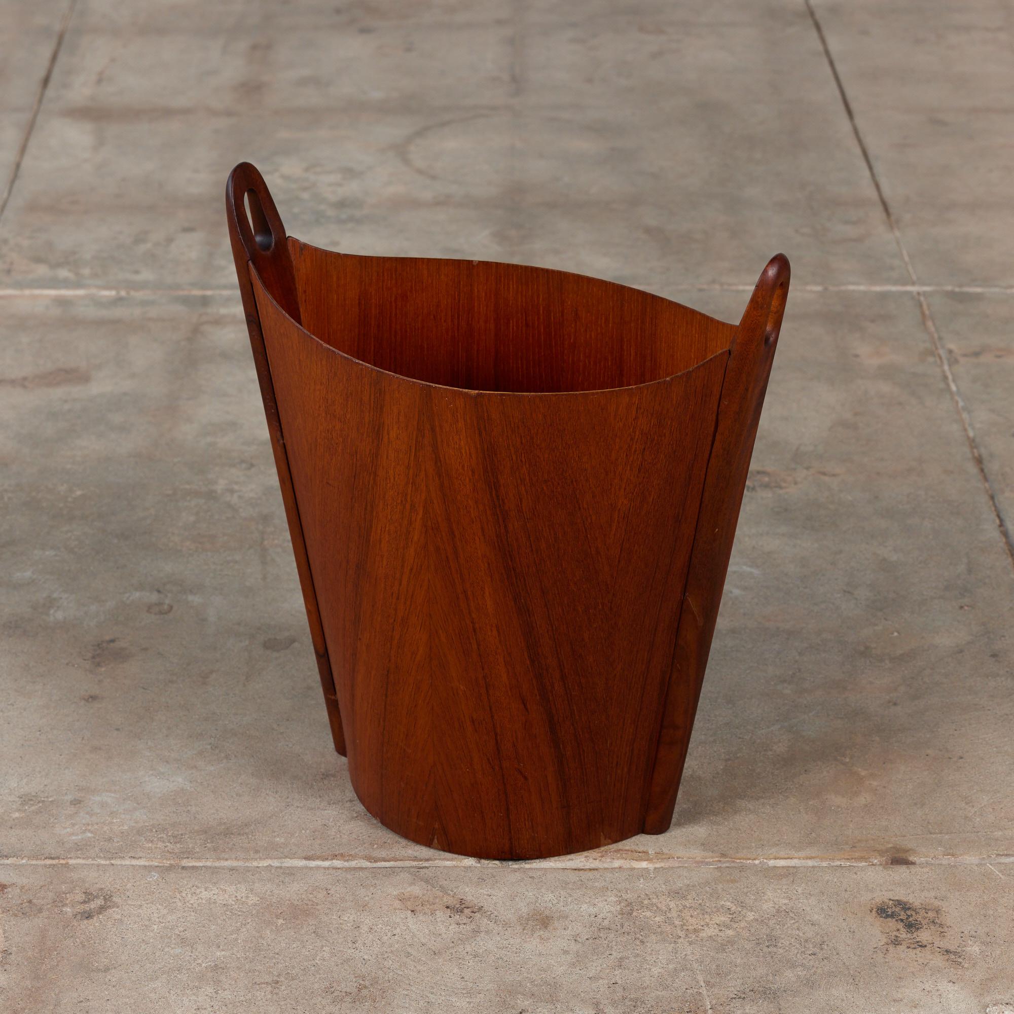 Mid-20th Century Teak Wastebasket by Einar Barnes for P.S. Heggen For Sale