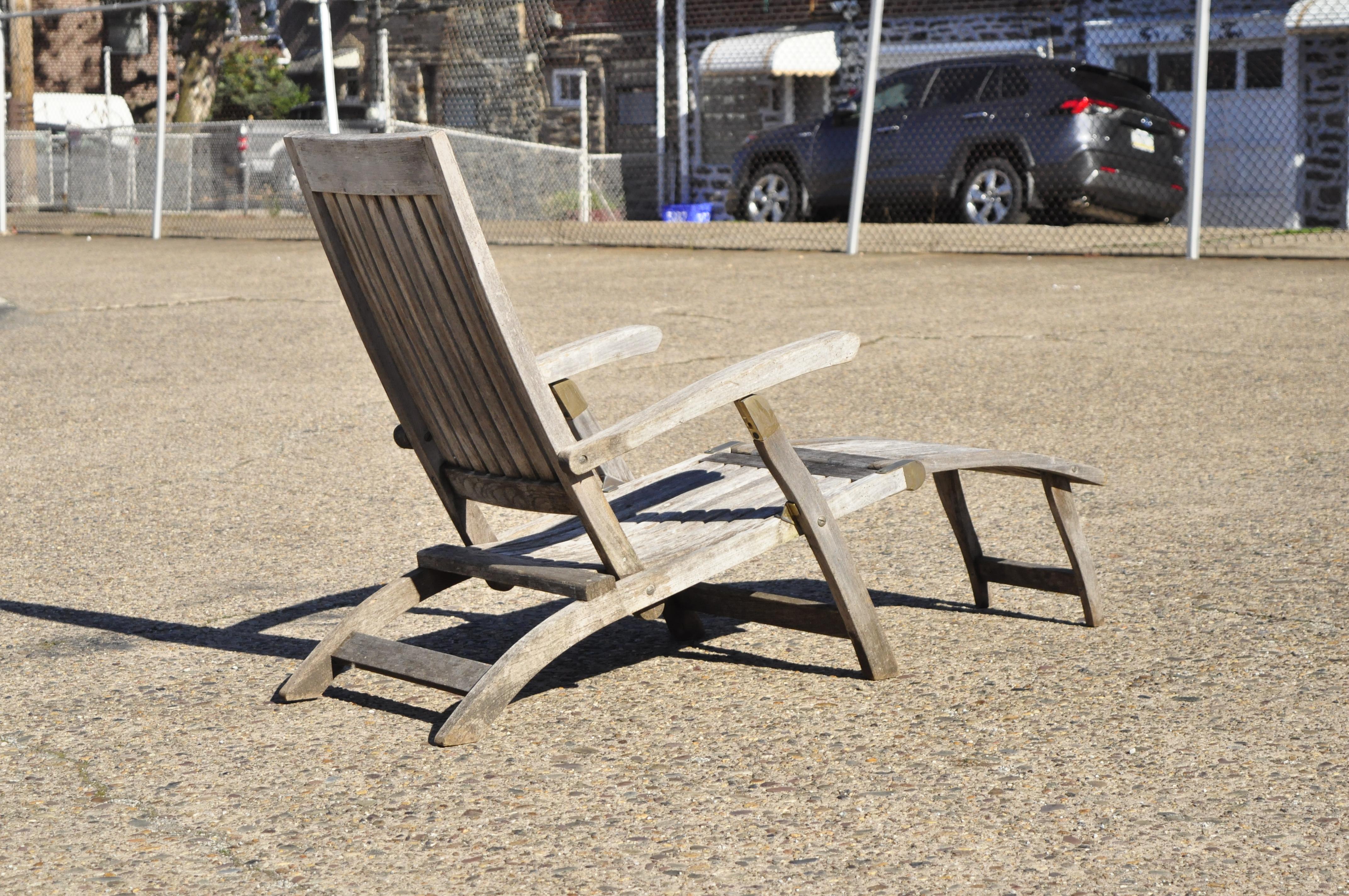 folding pool chair