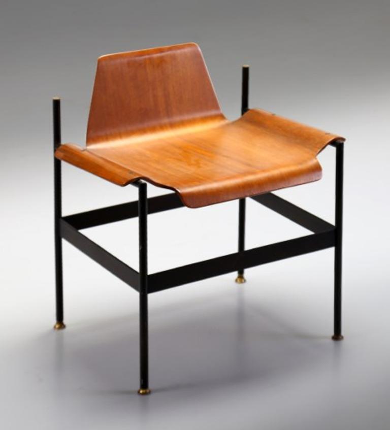 Teak Wood Chair by Eugenia Alberti Reggio & Rinaldo Scaioli, Mid-Century Modern In Good Condition For Sale In Montecatini Terme, Toscana