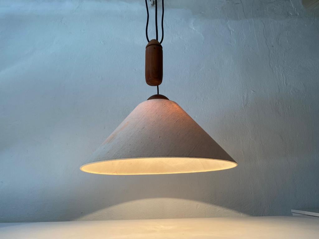 Late 20th Century Teak Wood & Fabric Shade Counterweight Pendant Lamp by Domus, 1980s, Italy