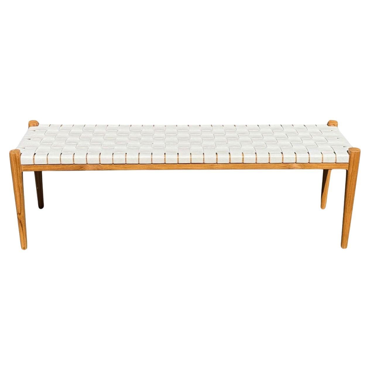 Banc en bois de teck, avec assise en cuir tissé