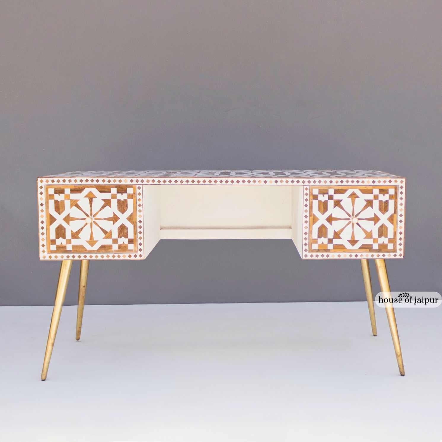 Intarsio Teak Wood Inlay Work Desk - Moroccan Star Pattern by House of Jaipur in vendita