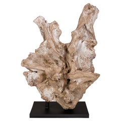 Forme organique en bois de teck sur monture