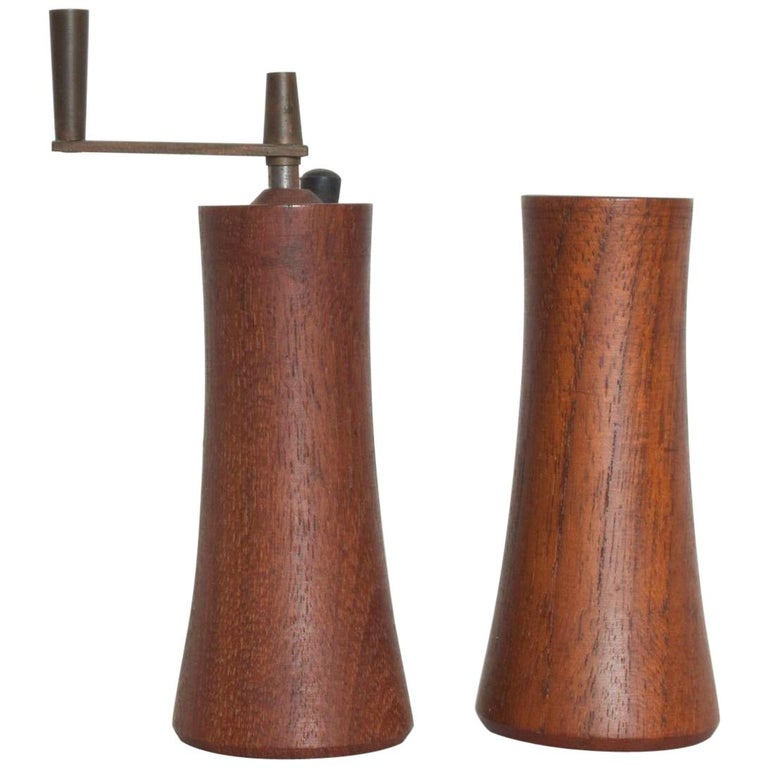 Modern Salt Shaker and Pepper Mill in Teakwood by Laurids of