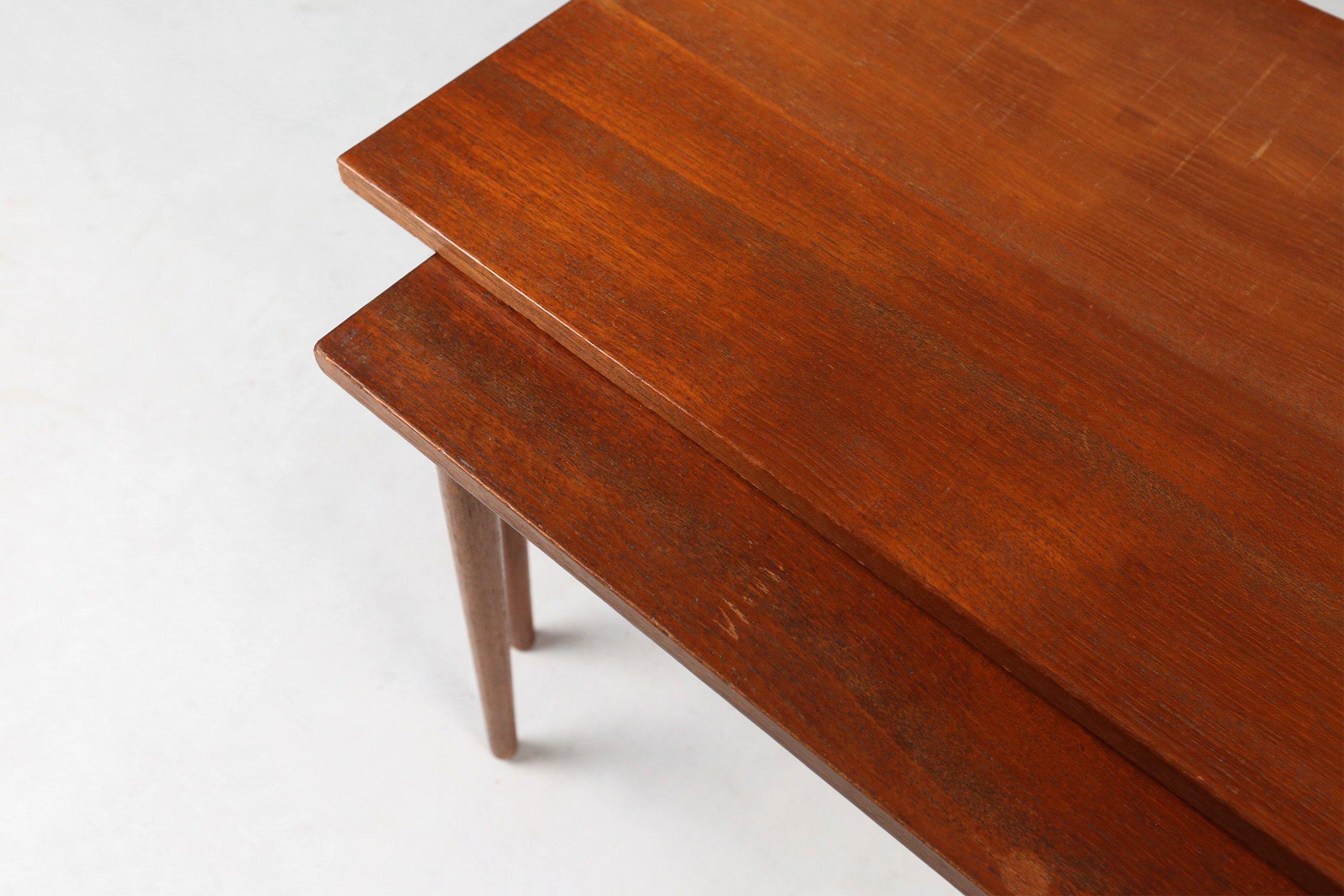 Tavolini da salotto scandinavi in legno di teak, set di 3 Wood, anni '60 In condizioni buone in vendita a Meulebeke, BE
