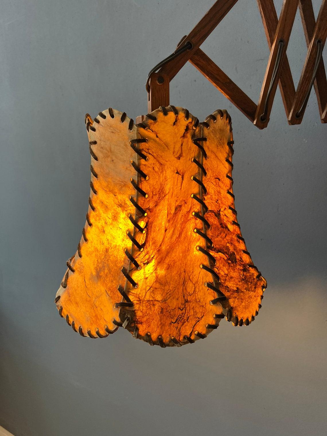 Teak Wood Scissor Wall Lamp with Warm-Toned Shade, 1970s In Excellent Condition For Sale In ROTTERDAM, ZH