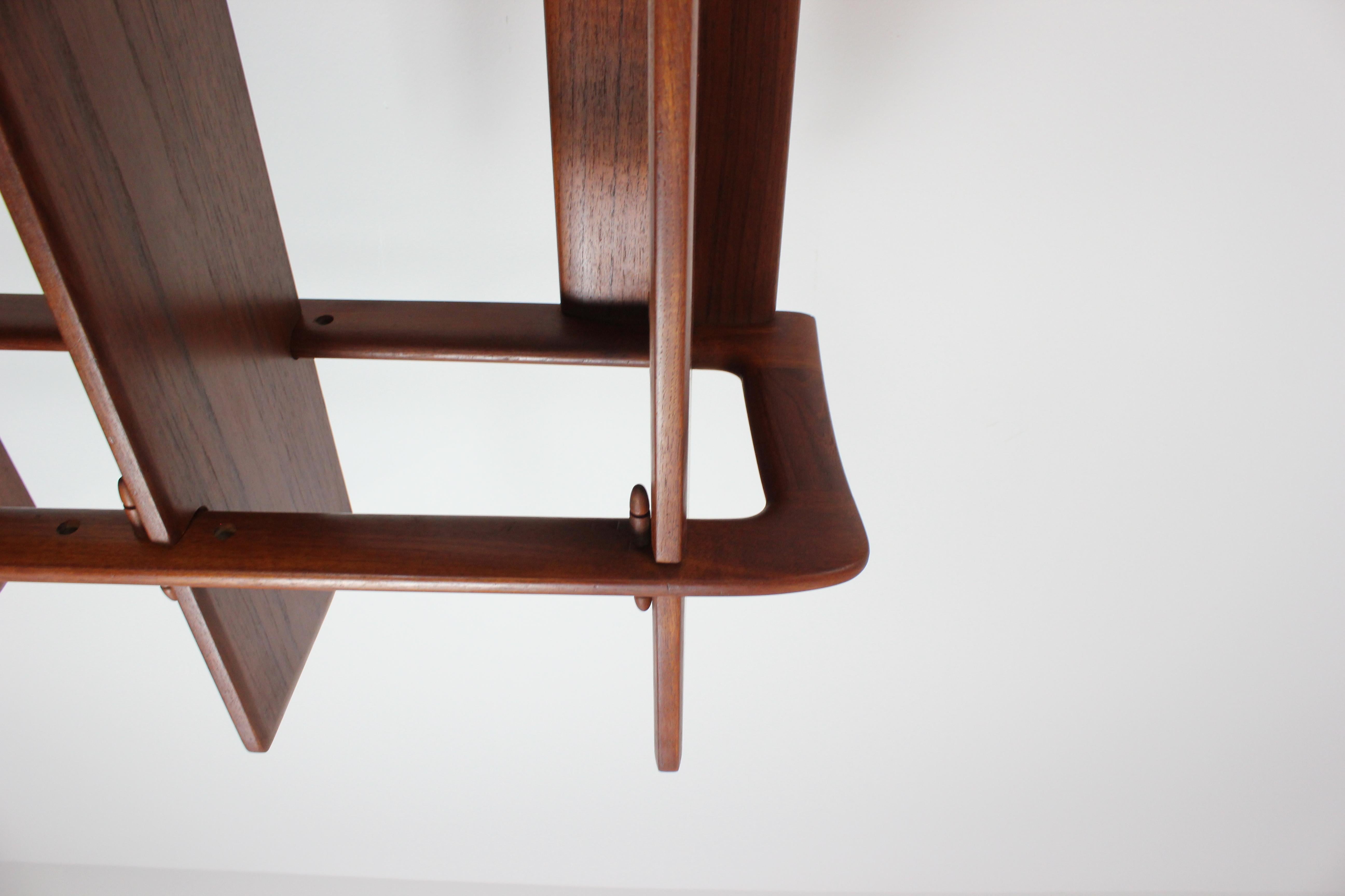 Teak wood sideboard with adjustable shelves - Swiss Teak - Switzerland - c. 1960 im Angebot 3