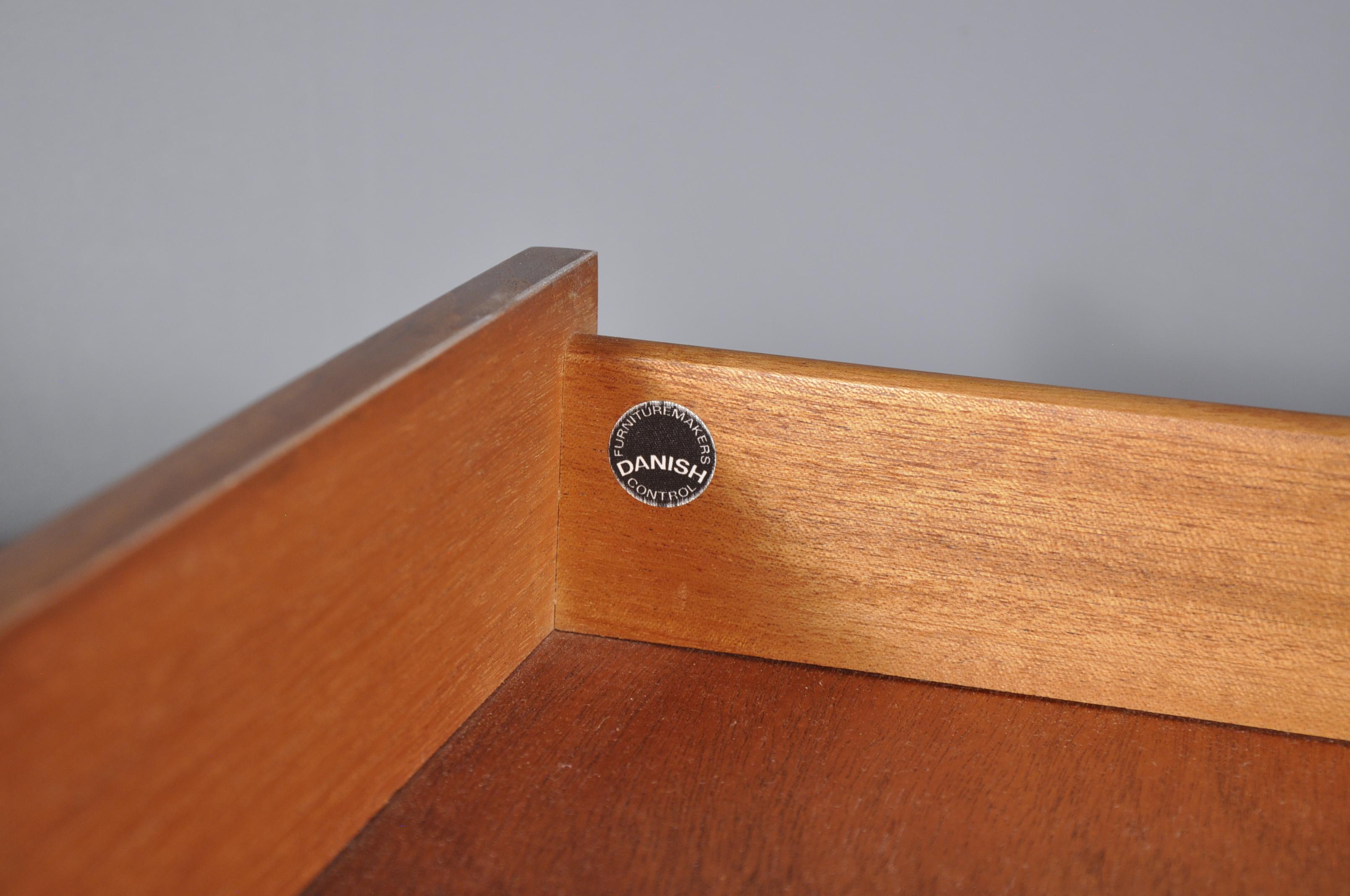 Teak Wooden Sideboard Model 66 by Ib Kofod-Larsen for Faarup Møbelfabrik, 1960s 6