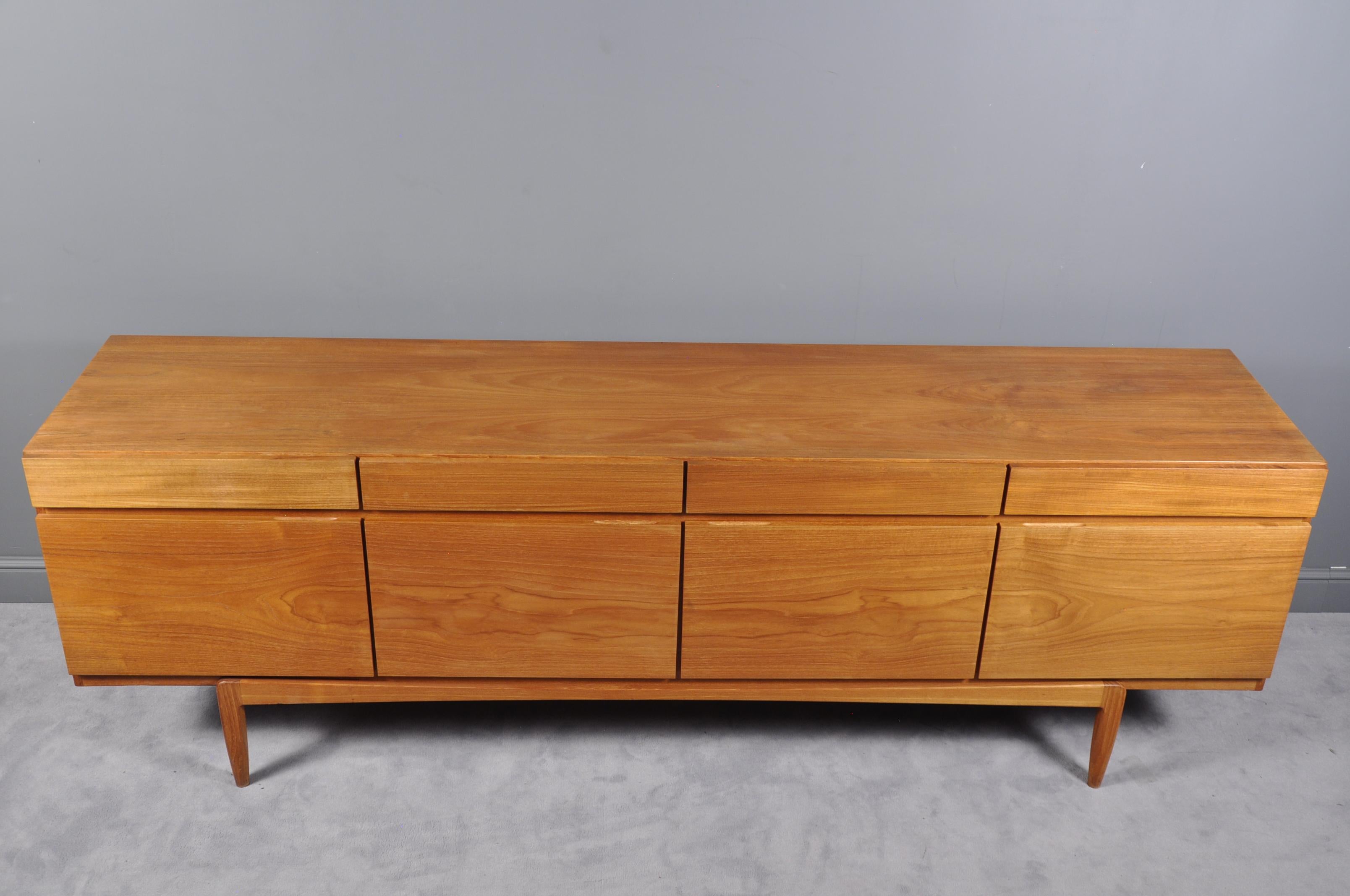 Teak Wooden Sideboard Model 66 by Ib Kofod-Larsen for Faarup Møbelfabrik, 1960s In Excellent Condition In Bucharest, RO