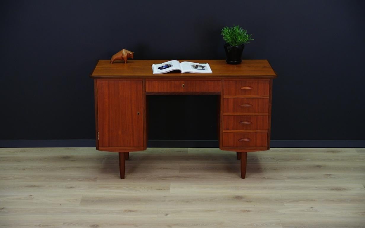 Teak Writing Desk Classic Danish Design, 1960-1970 5