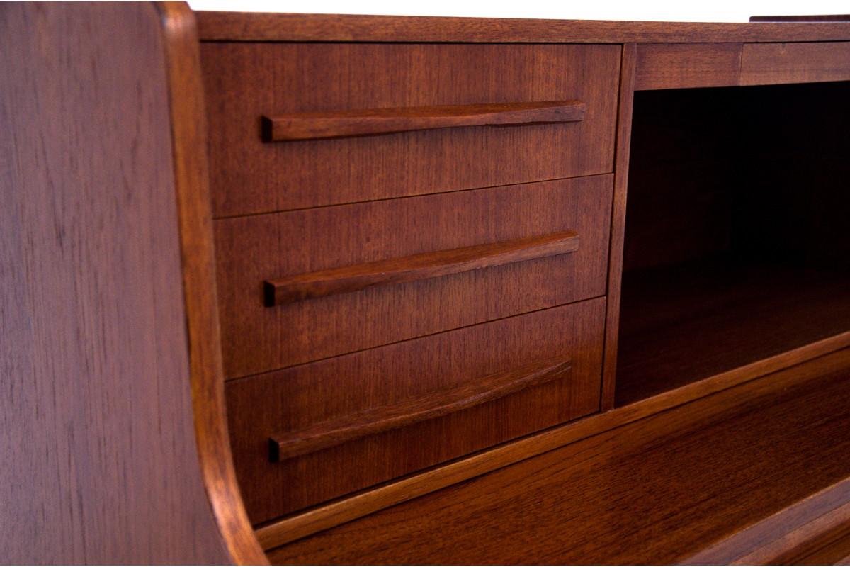 Scrivania in teak, design danese, anni '60. in vendita 1