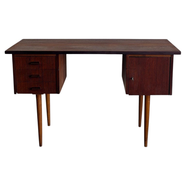 Teak Writing Executive Desk Denmark Mid-Century Modern 1960s