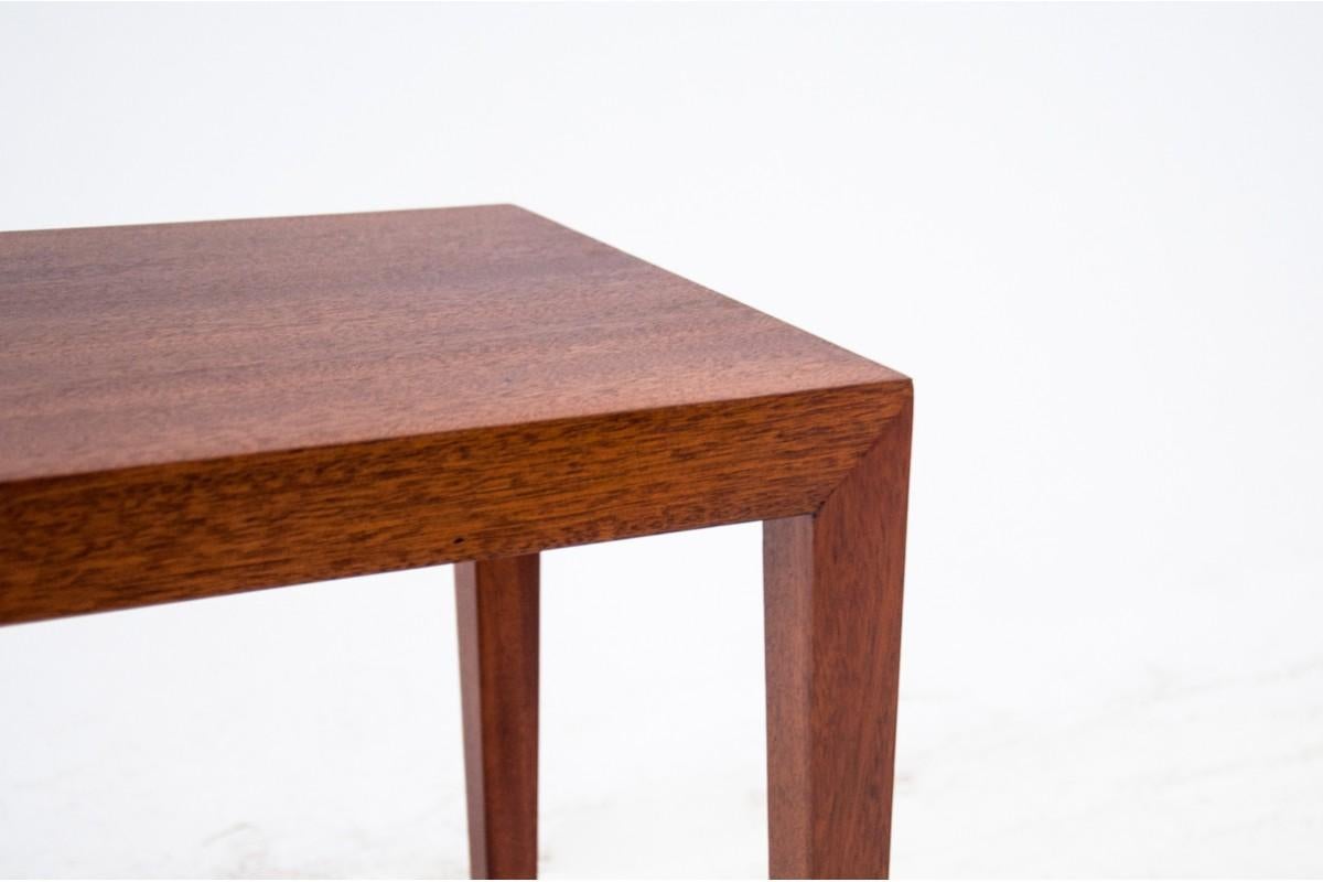 Danish Teak Coffee Table, Haslev Møbelfabrik, Denmark, 1960s For Sale