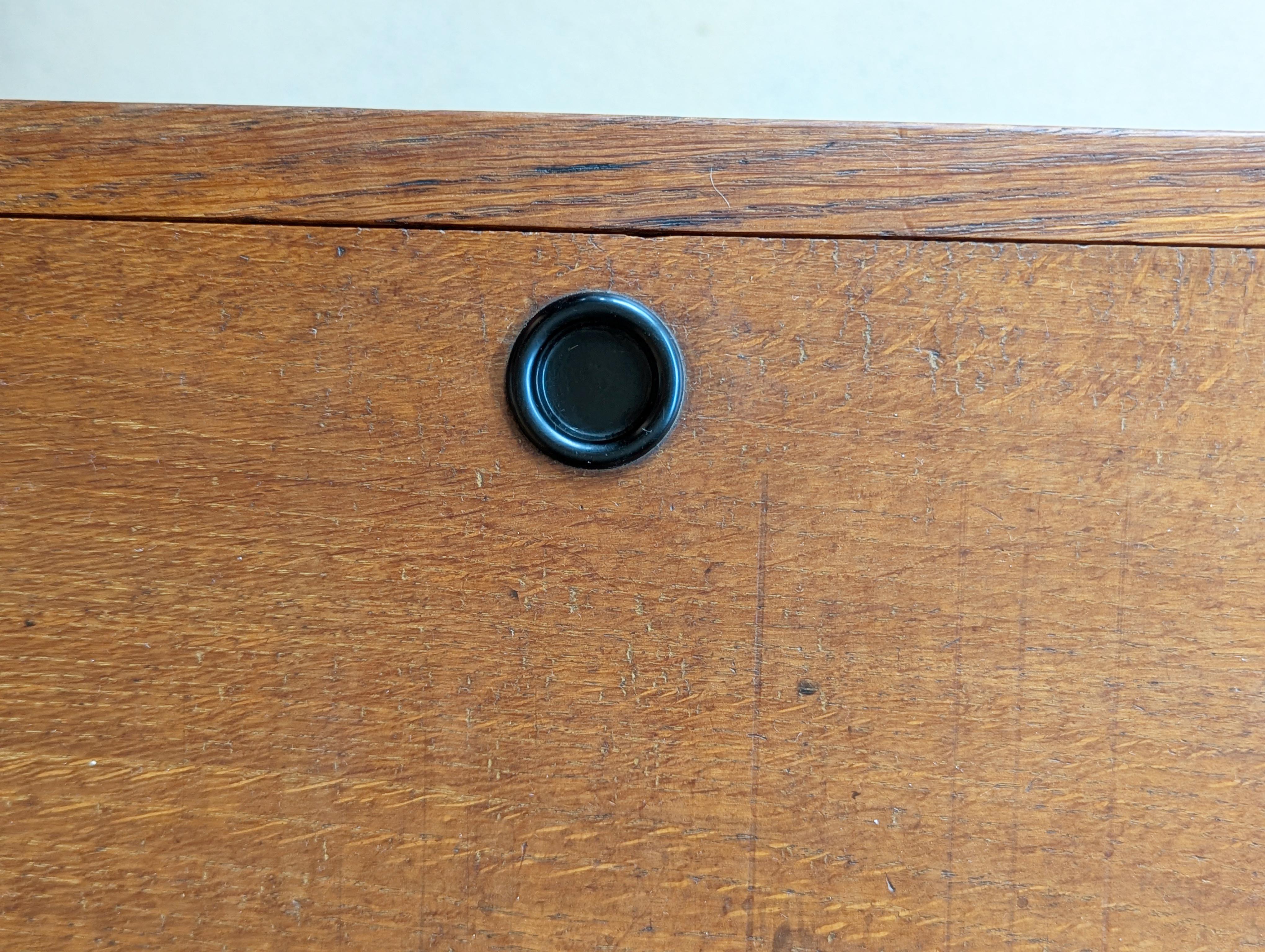 Contenant de table de travail/table basse moderne du milieu du siècle dernier en teck et stratifié plastique en vente 8