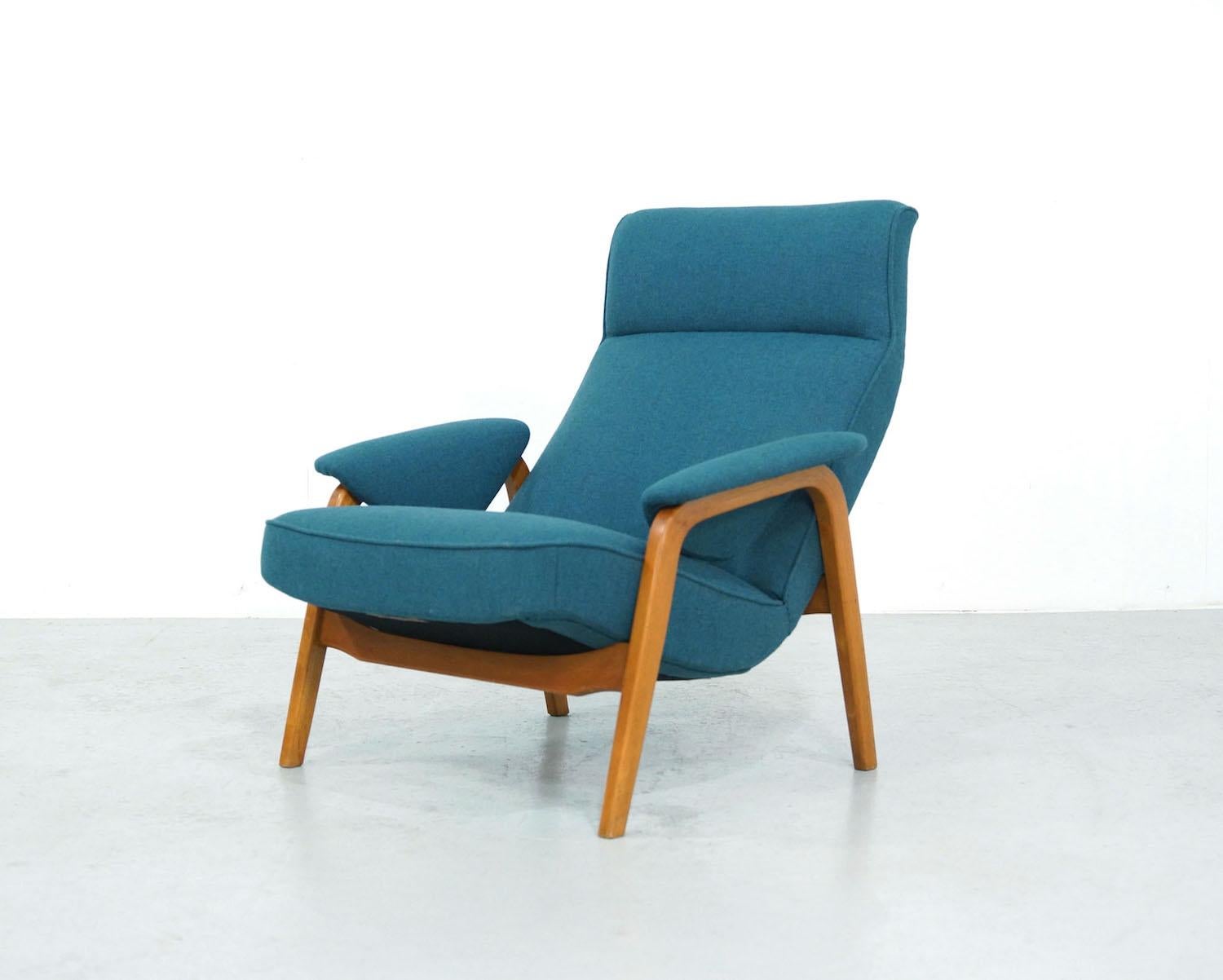 20th Century Teal Artifort Theo Ruth Lounge Chair Model 137 For Sale