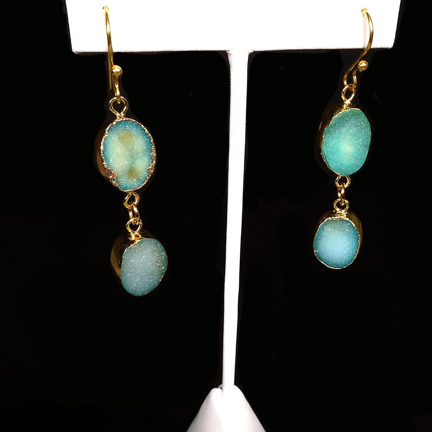 Teal Color Druzy Dangle Earrings with Goldy Bezels In New Condition In Raleigh, NC