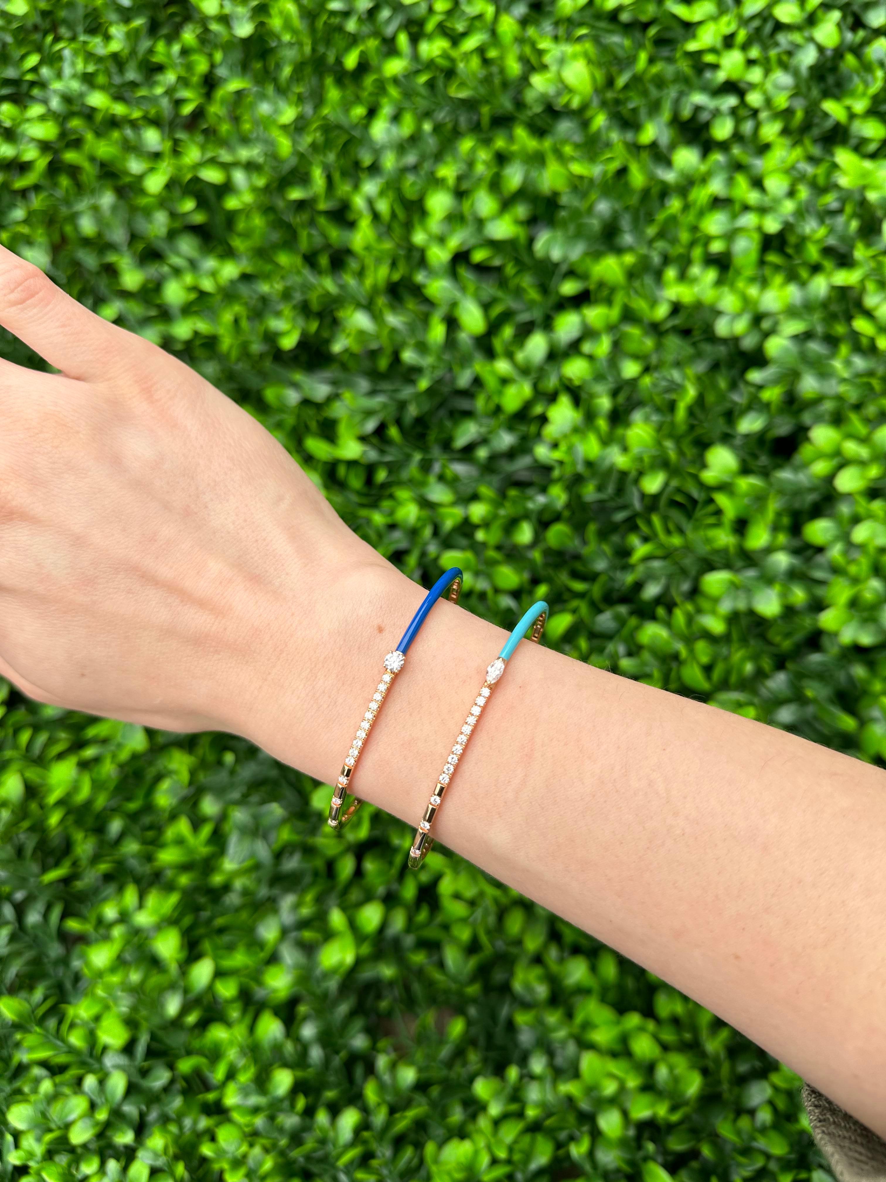 Contemporaneo Bracciale con smalto verde acqua e diamanti in oro rosa in vendita