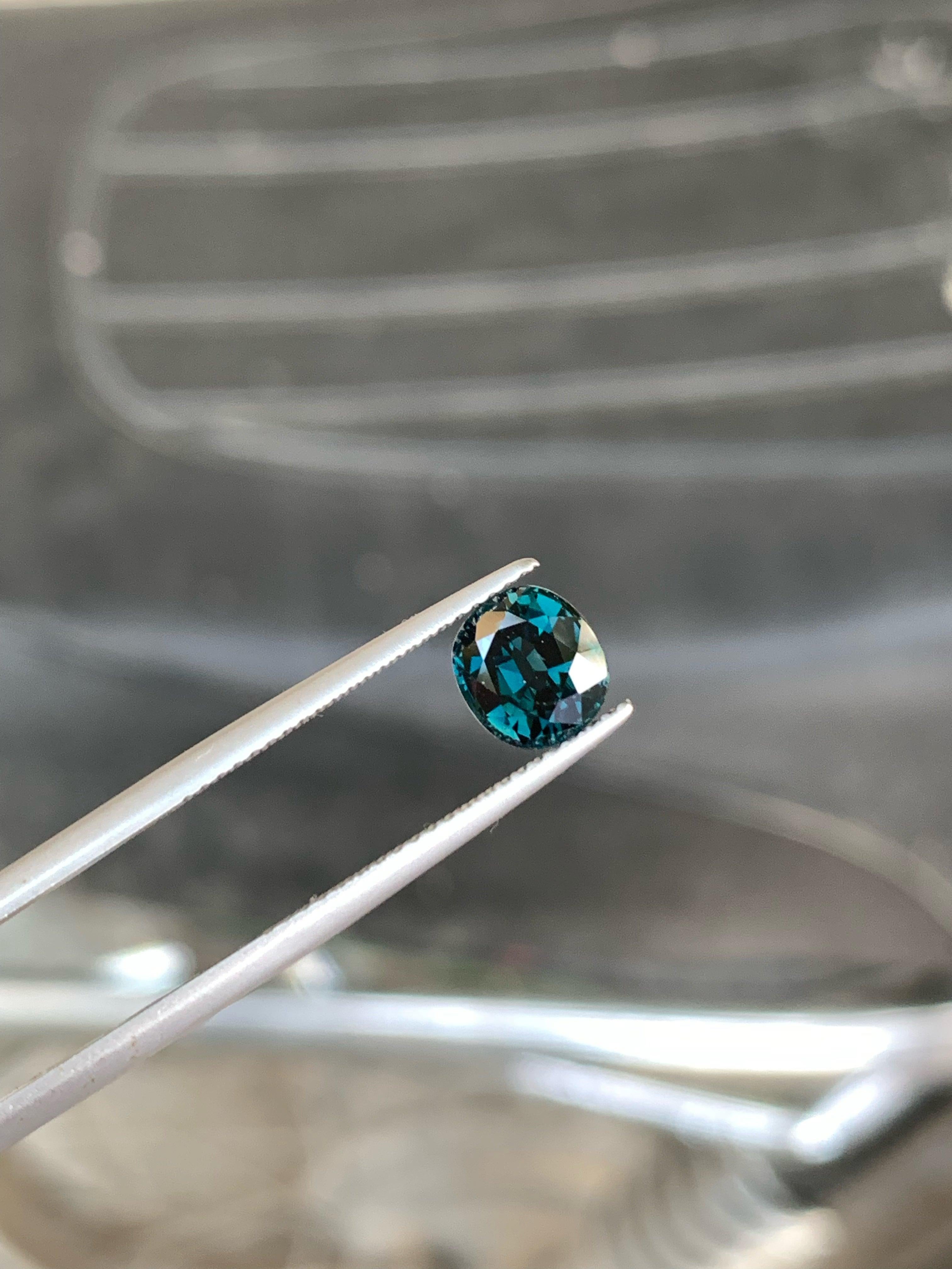 Blauer Teal Natürlicher Saphir Edelstein 1,82 Karat Saphir Edelstein Saphir Ring (Kissenschliff)