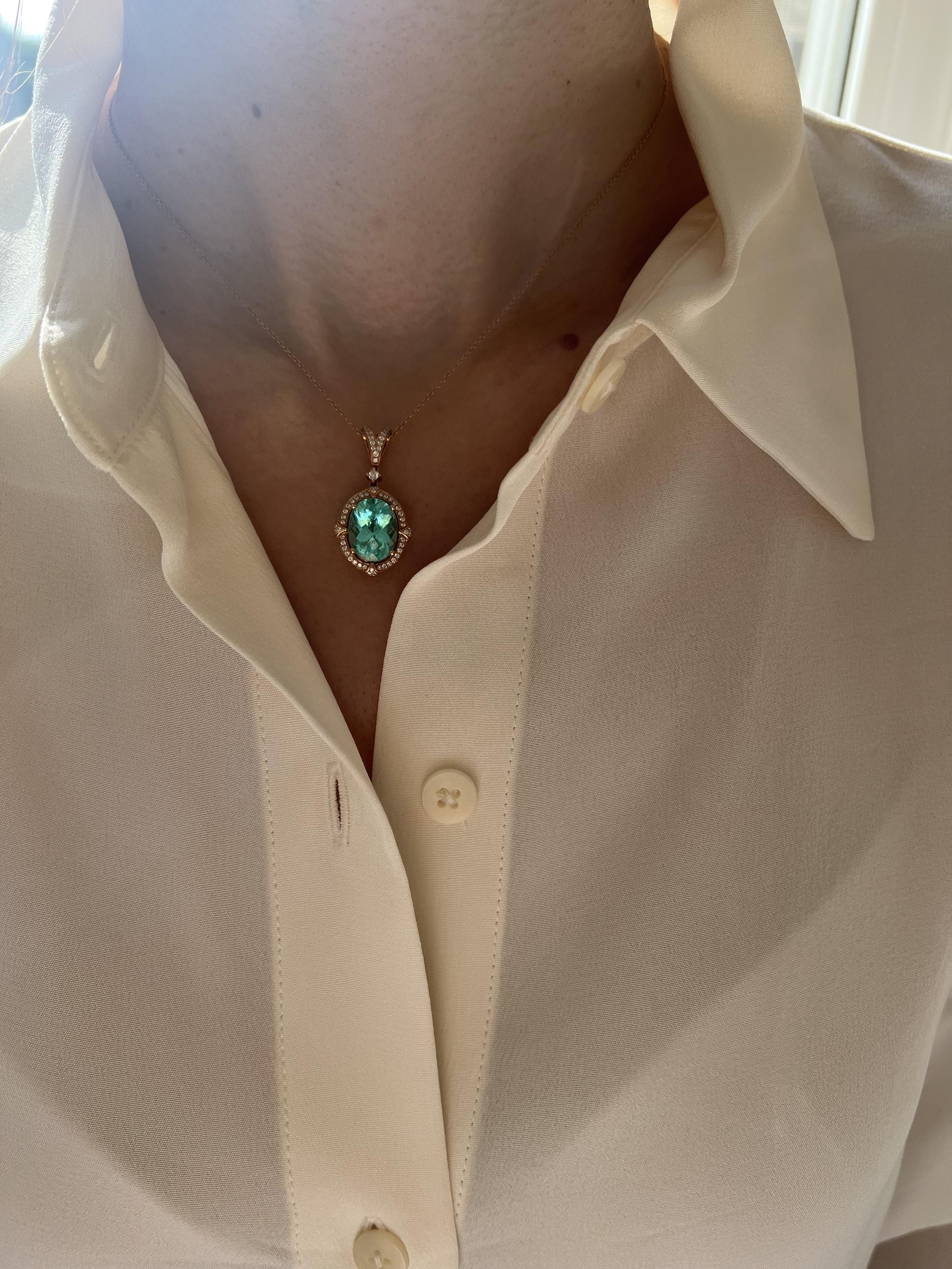 Teal Paraiba Tourmaline Diamond Halo Unique 18 Karat Rose Gold Pendant Necklace For Sale 10
