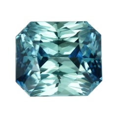 Saphir sarcelle taille radiant 1,65 carat, naturel chauffé