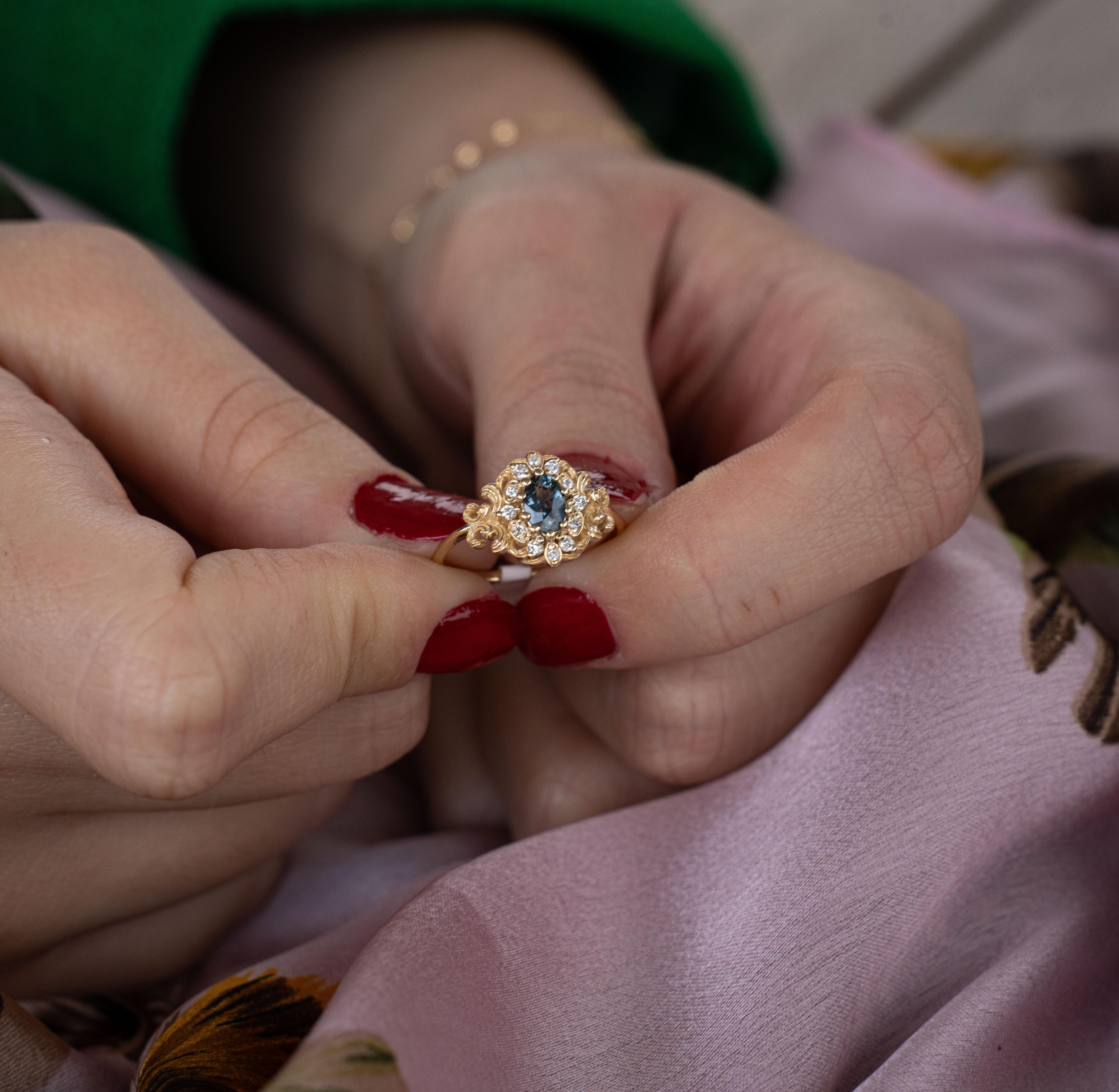 For Sale:  Teal Sapphire And Diamond Vintage Engagement Ring 5