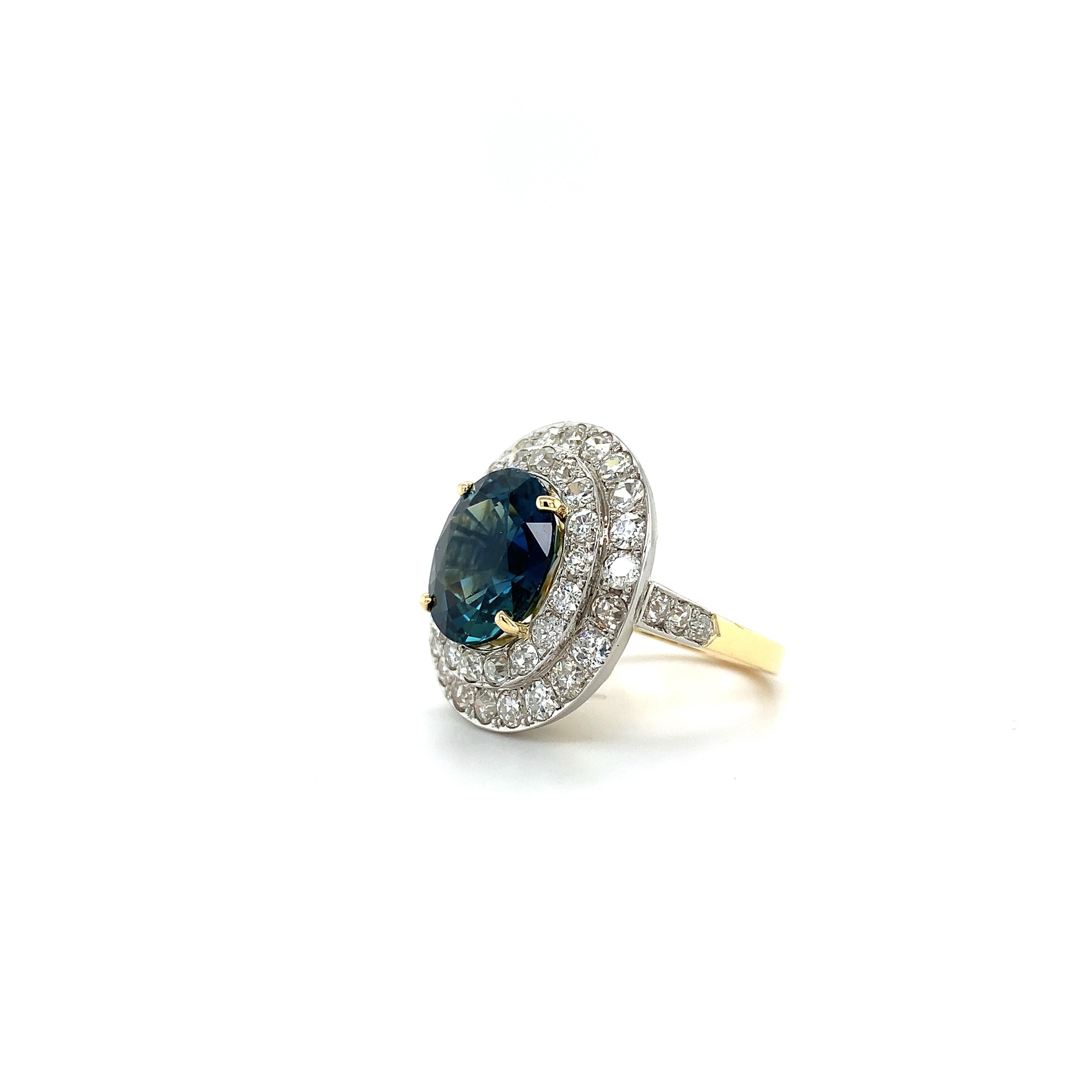 Women's Teal sapphire and diamonds Art Deco cocktail ring 18k yellow gold For Sale