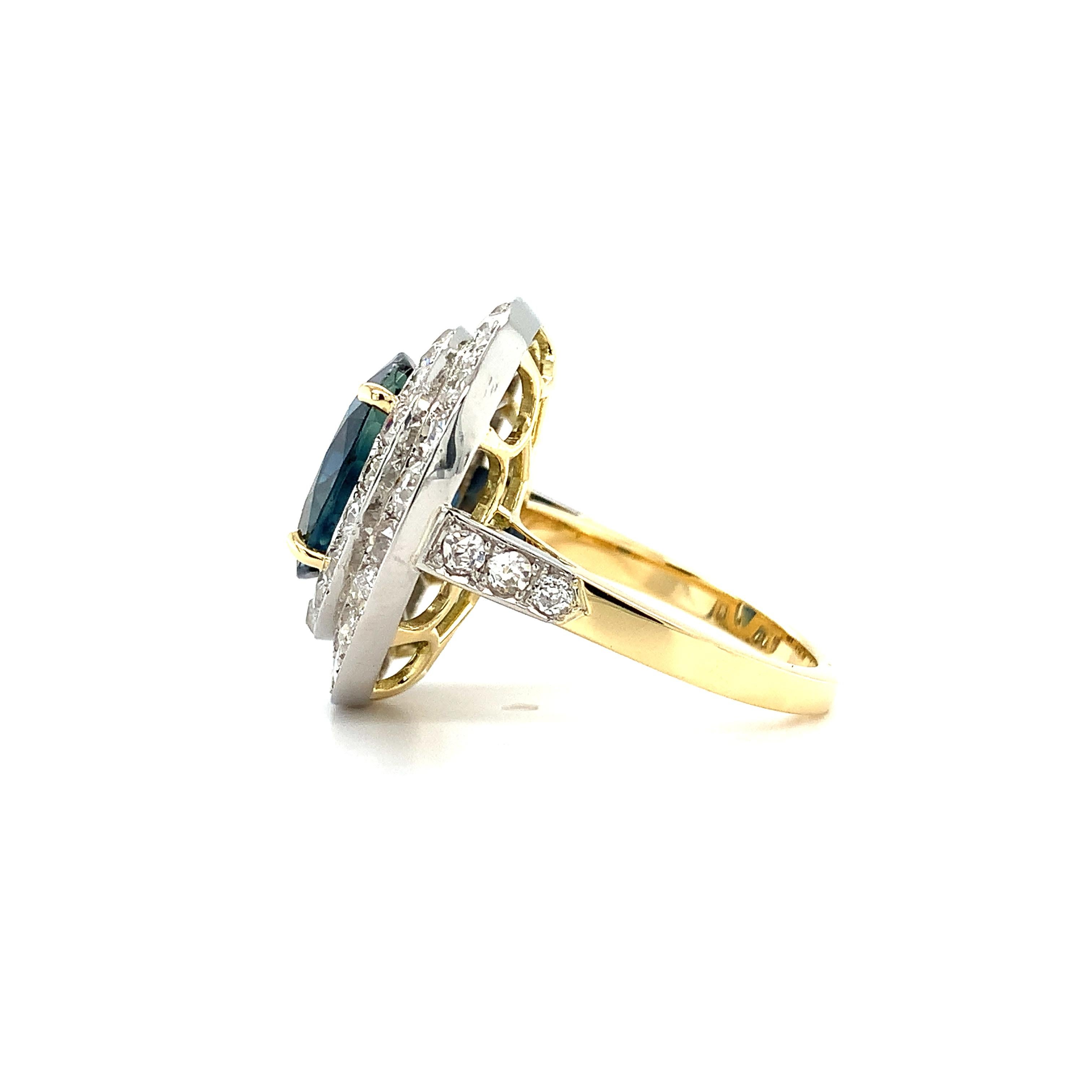 Teal sapphire and diamonds Art Deco cocktail ring 18k yellow gold For Sale 3